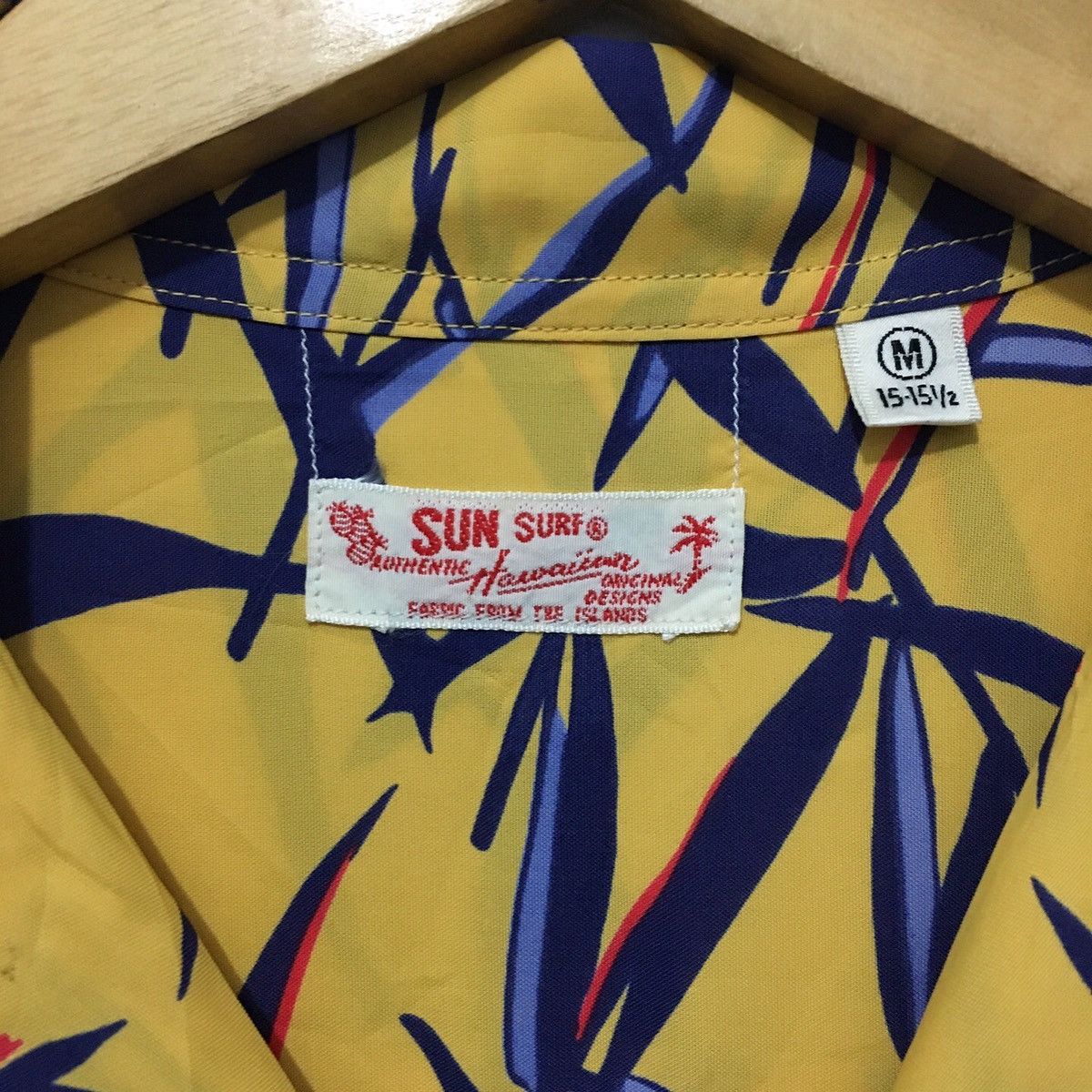 Japanese Brand 💥SOLD💥 Vintage Sun Surf Hawaiian Shirt Peacock Size US M / EU 48-50 / 2 - 10 Thumbnail