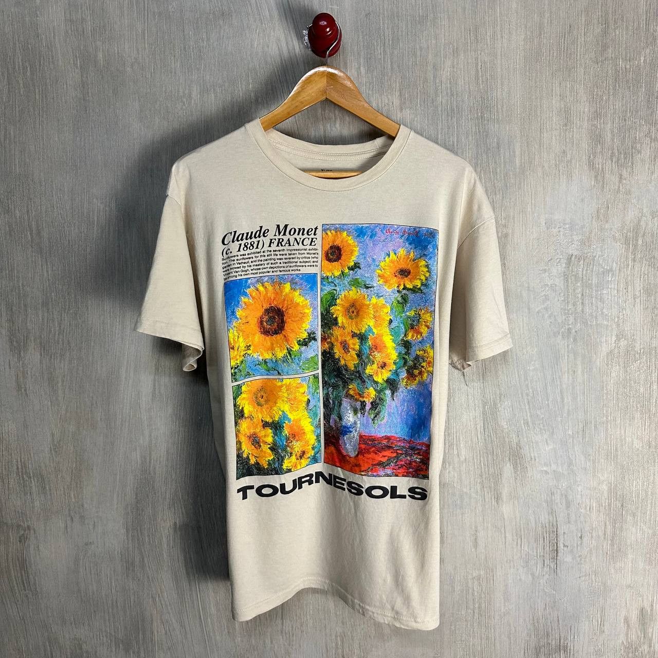 image of Claude Monet Flowers In Vase Vintage Art T Shirt Tournesols, Men's (Size XL)