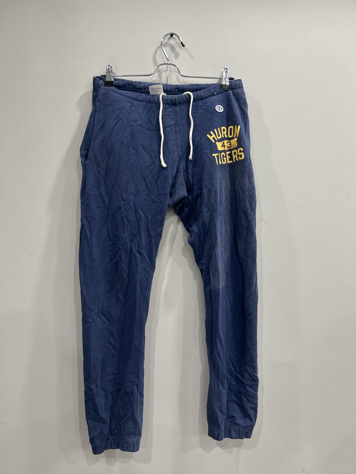 Champion × Vintage VINTAGE RETRO CHAMPION TAG SWEATPANTS Size US 29 - 1 Thumbnail
