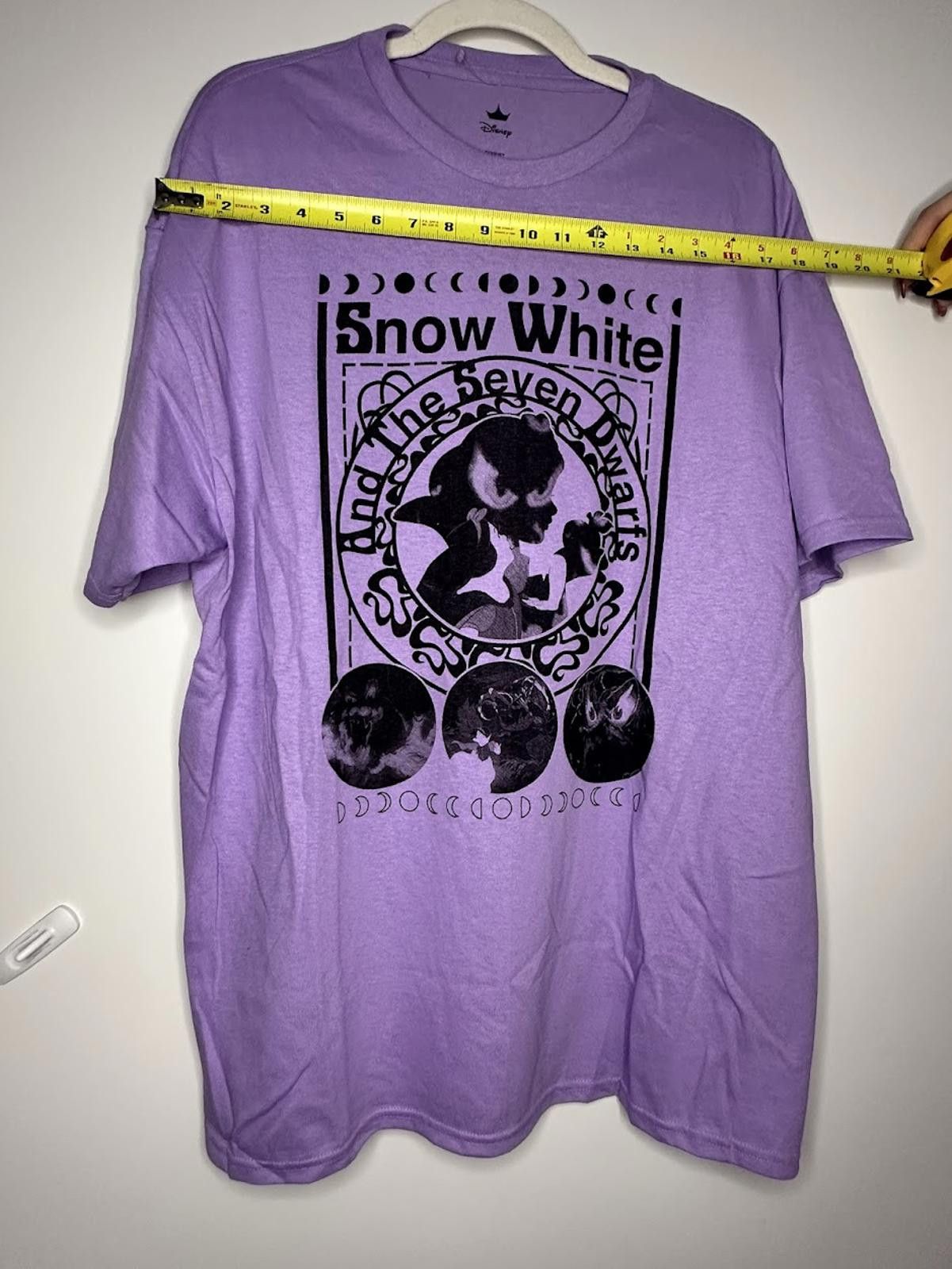 Disney Snow White Mystical Vibes Shirt - Sz. XXL Size XXL / US 16-18 / IT 52-54 - 4 Thumbnail