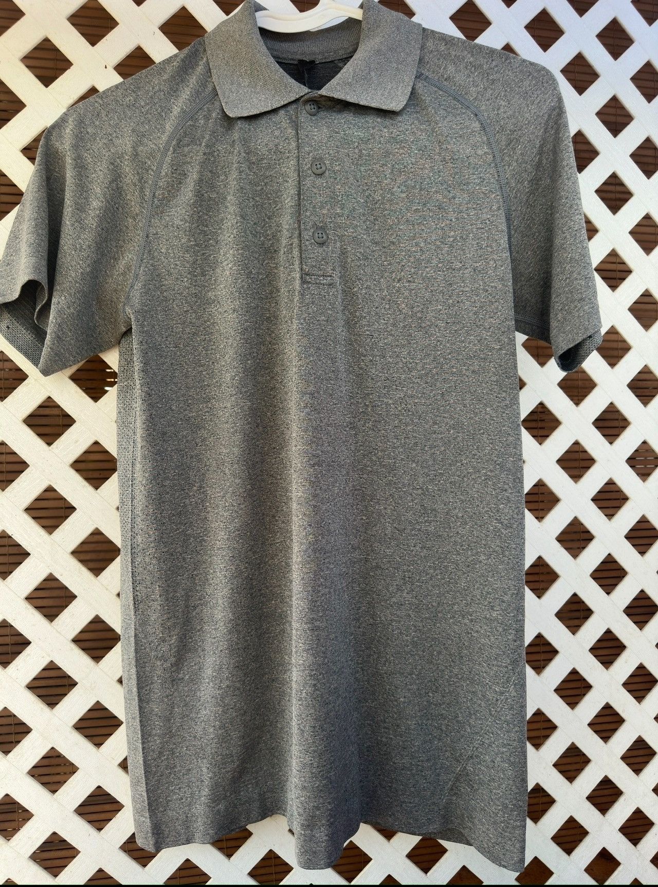 Lululemon PreOwned Lululemon Polo Shirt Gray Men's XS Size US XS / EU 42 / 0 - 1 Thumbnail