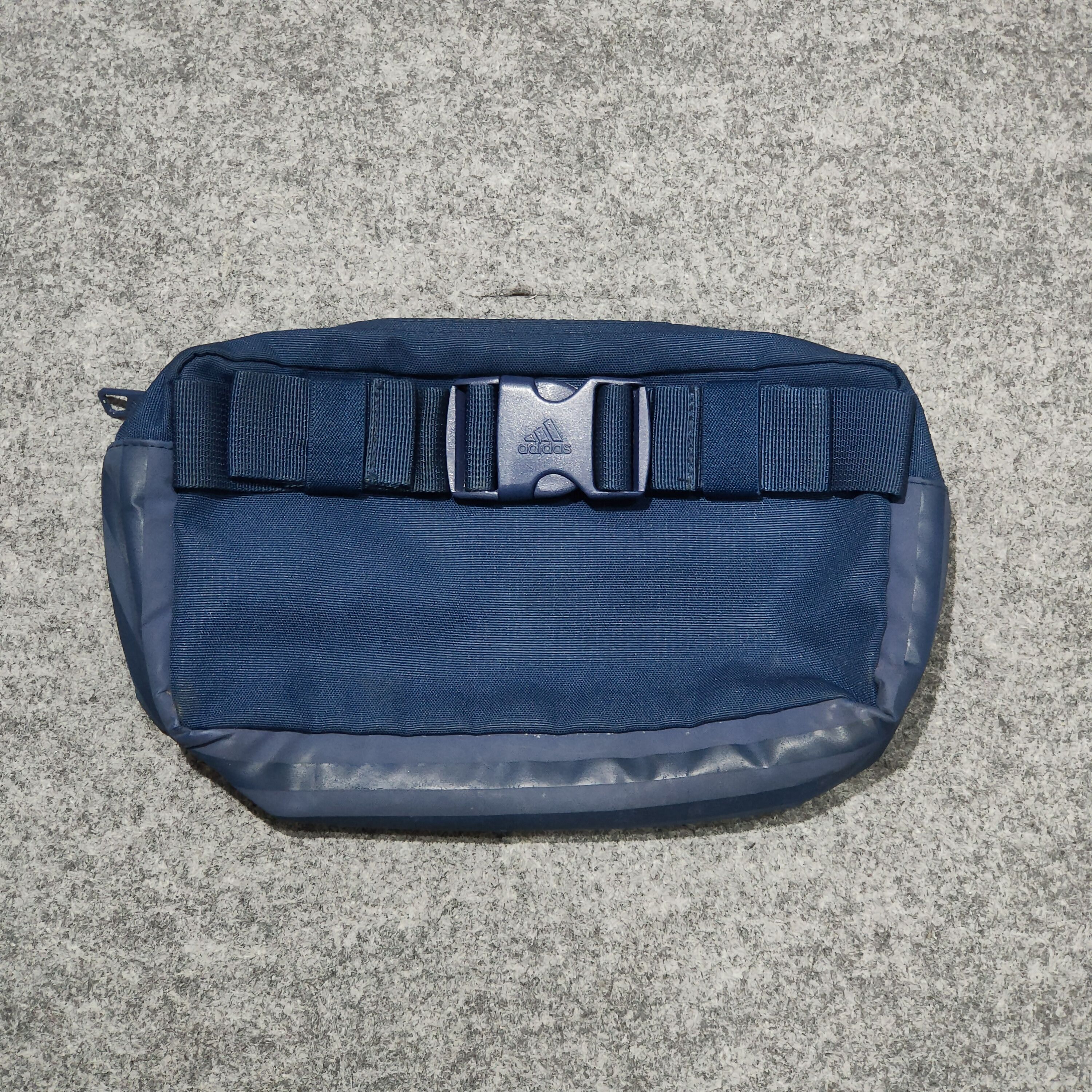 Adidas 🔥Adidas Waist Bag Size ONE SIZE - 3 Thumbnail