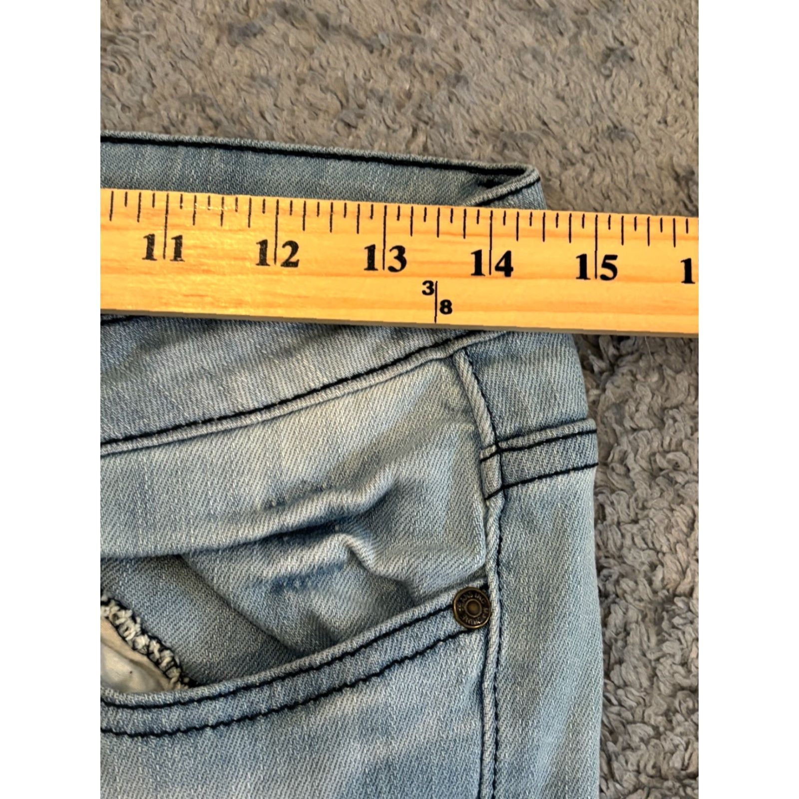 Toy Machine VINTAGE Machine Jeans Womens 29 Light Wash Blue Denim Distressed Skinny Fit Raw Hem Size 29" - 4 Thumbnail