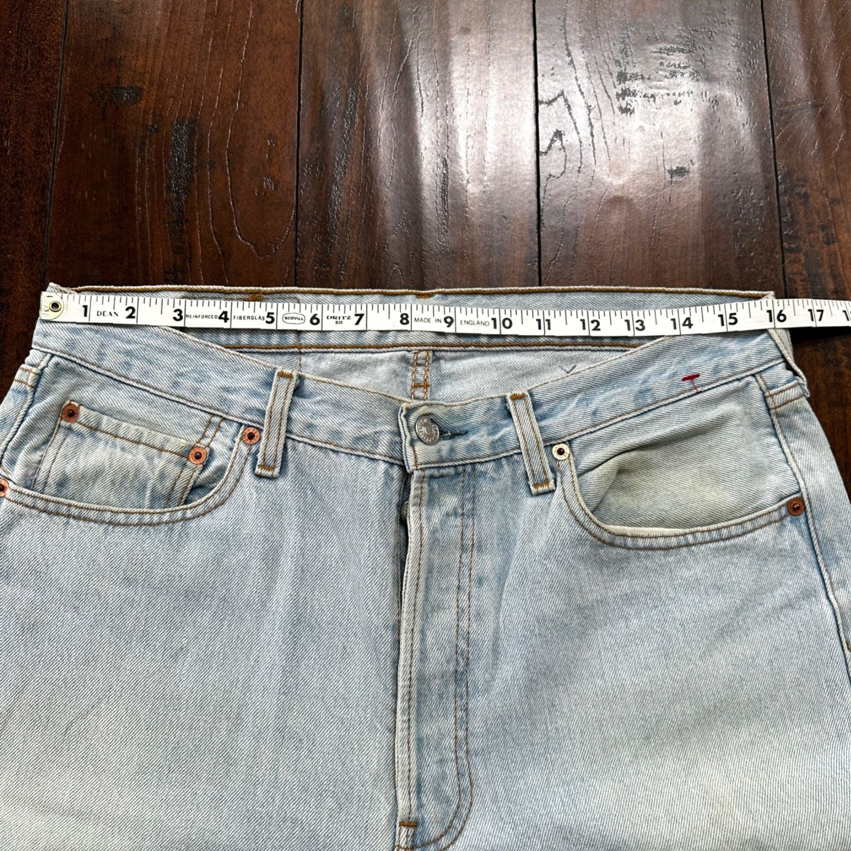Levi's VINTAGE Levi's 501 Jeans - Button Fly - Light Wash Blue - 34x30 UK Tag - Mens Denim Straight 90s XX Act 32x27 Size US 34 / EU 50 - 6 Thumbnail