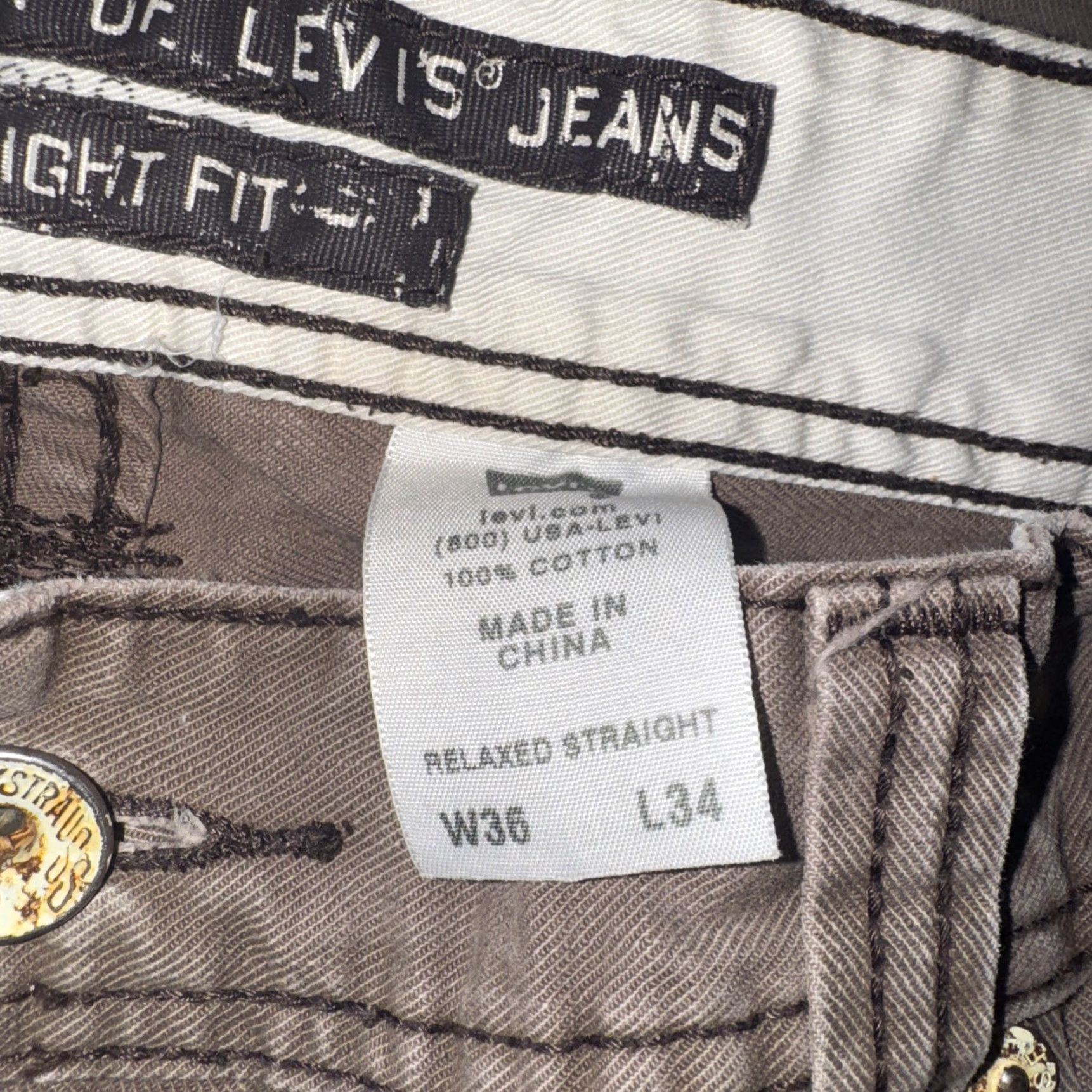 Levi's Levis Straight Fit Taupe Colored Pants 36x33 Y2K Workwear Size US 36 / EU 52 - 7 Thumbnail