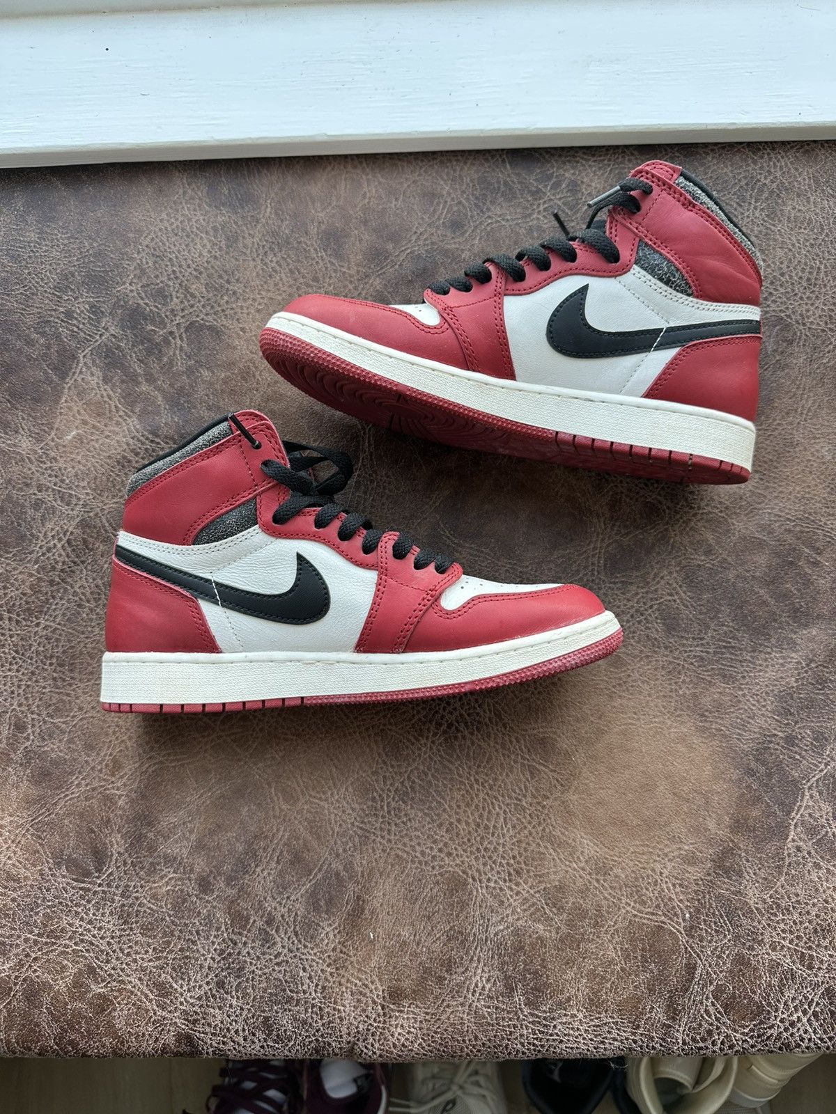 Jordan Brand Jordan 1 Lost and Found 6.5 Y Size US 7.5 / IT 37.5 - 1 Thumbnail