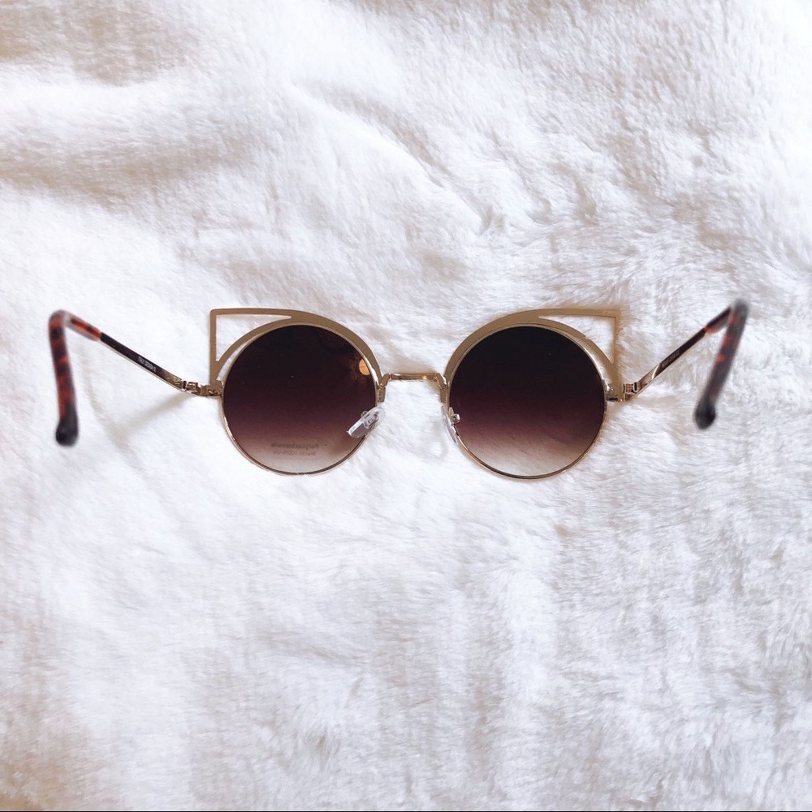 Other Mia Gold Cat Eye Retro Round Sunglasses Size ONE SIZE - 10 Thumbnail