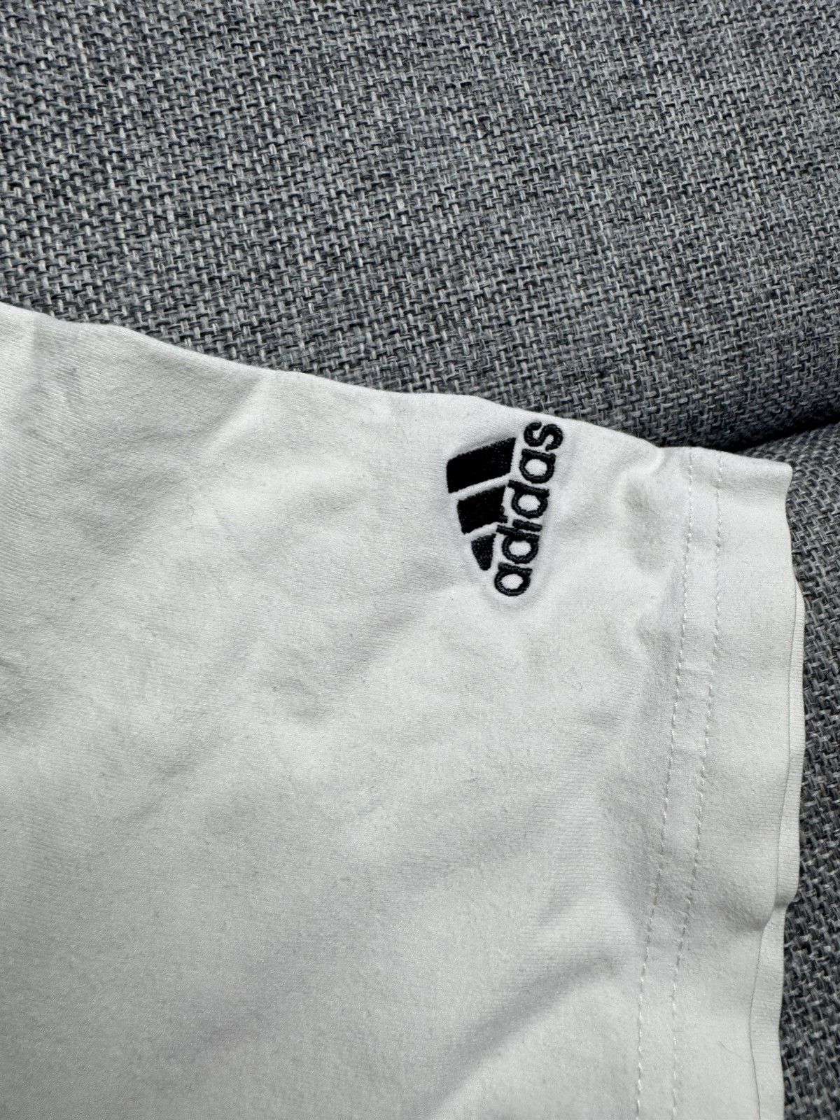 Adidas Vintage Adidas Big Logo white T-Shirt world’s game Size US M / EU 48-50 / 2 - 4 Thumbnail