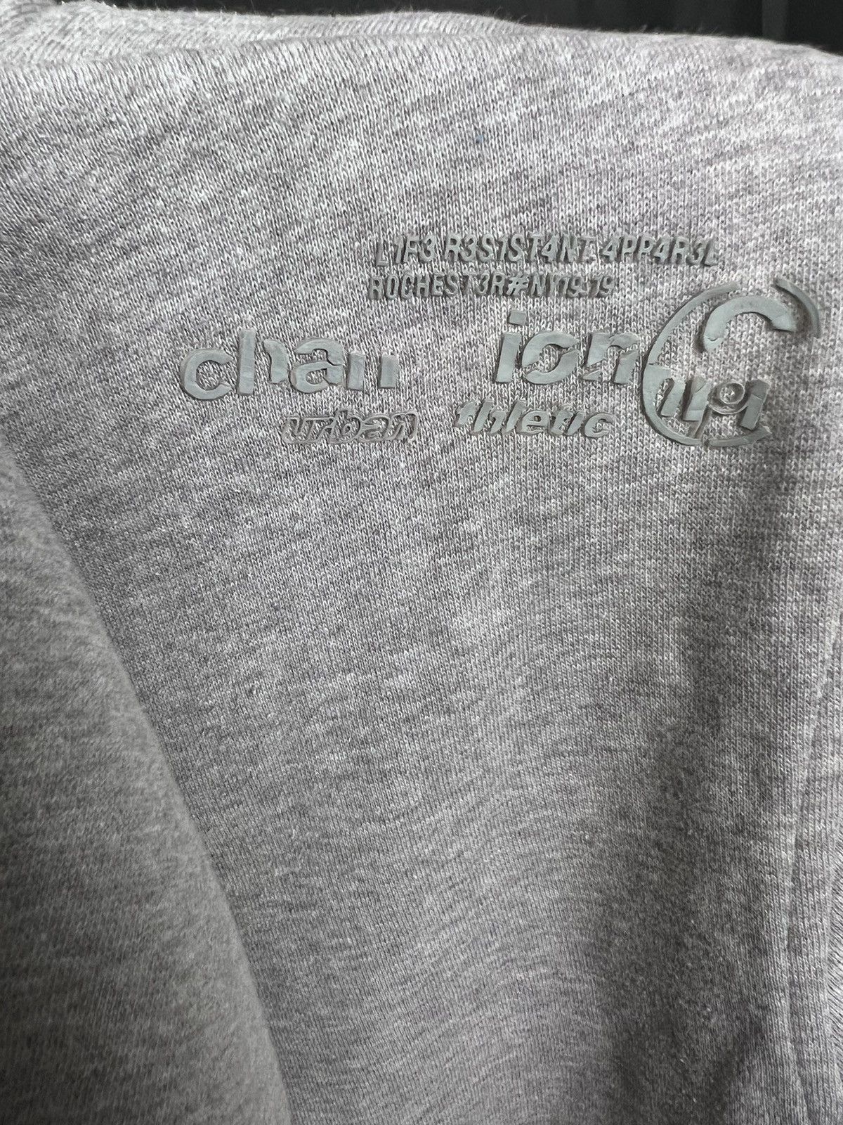 Champion × Vintage 🔴 Vintage Champion hoodie urban athletic apparel sweatshirt Size US S / EU 44-46 / 1 - 7 Thumbnail