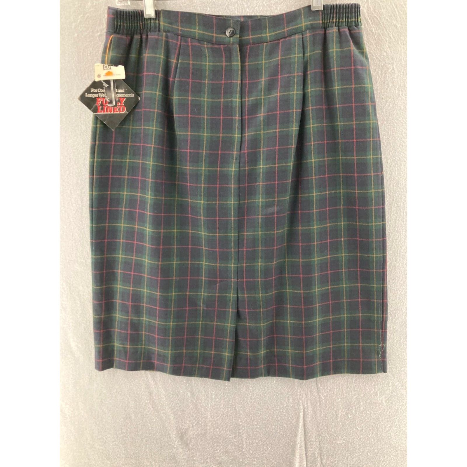 Vintage VINTAGE Christy Girl Skirt Womens 16 Petite Tartan Plaid USA Made Size 38" / US 16 / IT 52 - 6 Thumbnail