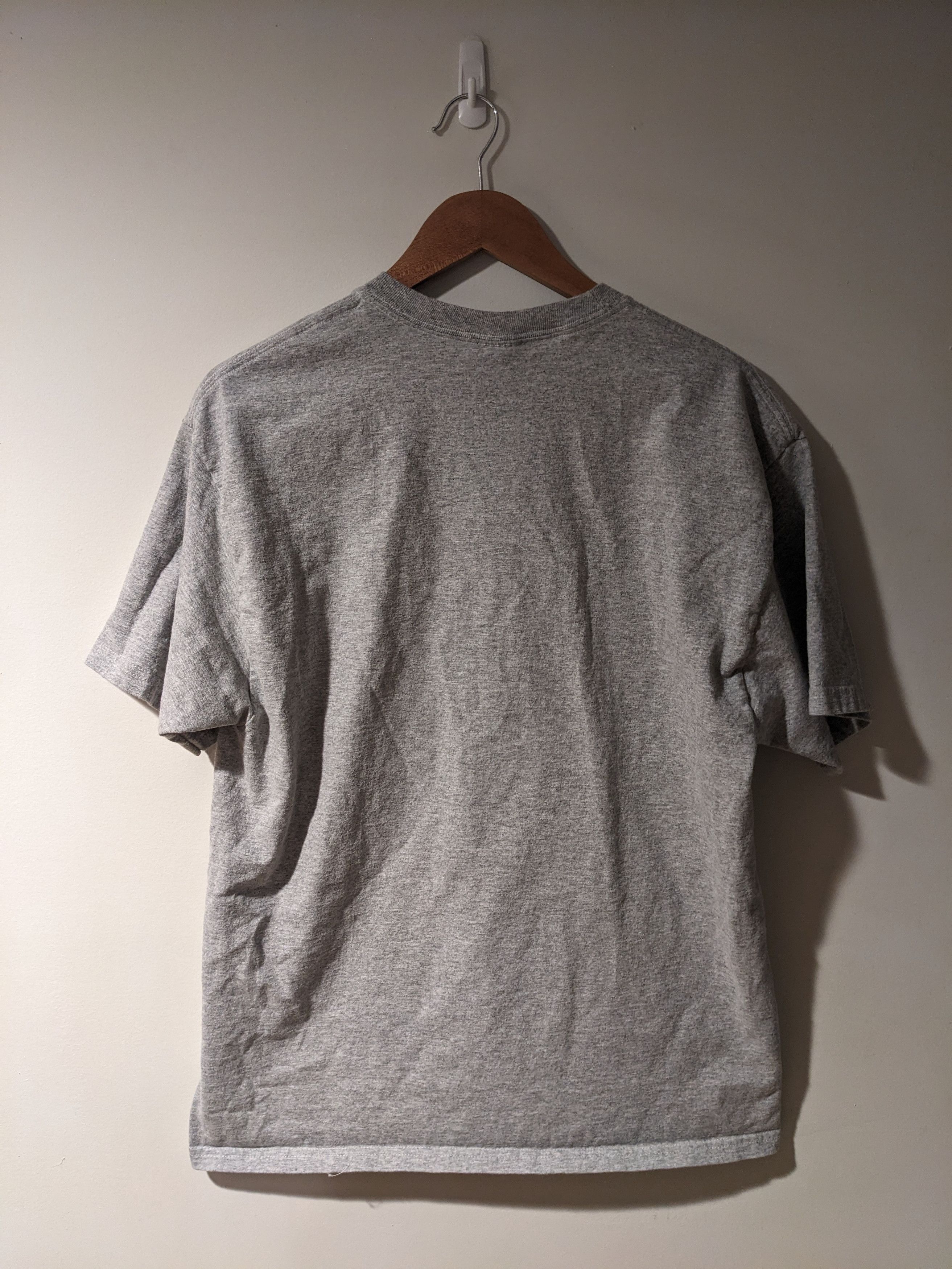 Vintage Vintage Y2K Iowa Hawkeye College Football X-Large T-Shirt Size US XL / EU 56 / 4 - 5 Thumbnail