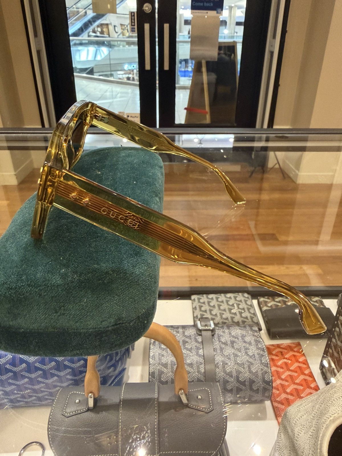 Gucci Gucci Clear Sunglasses Size ONE SIZE - 3 Thumbnail