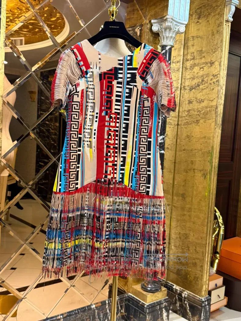 Versace Versace Three-dimensional pleated dress with back pattern Size M / US 6-8 / IT 42-44 - 7 Thumbnail