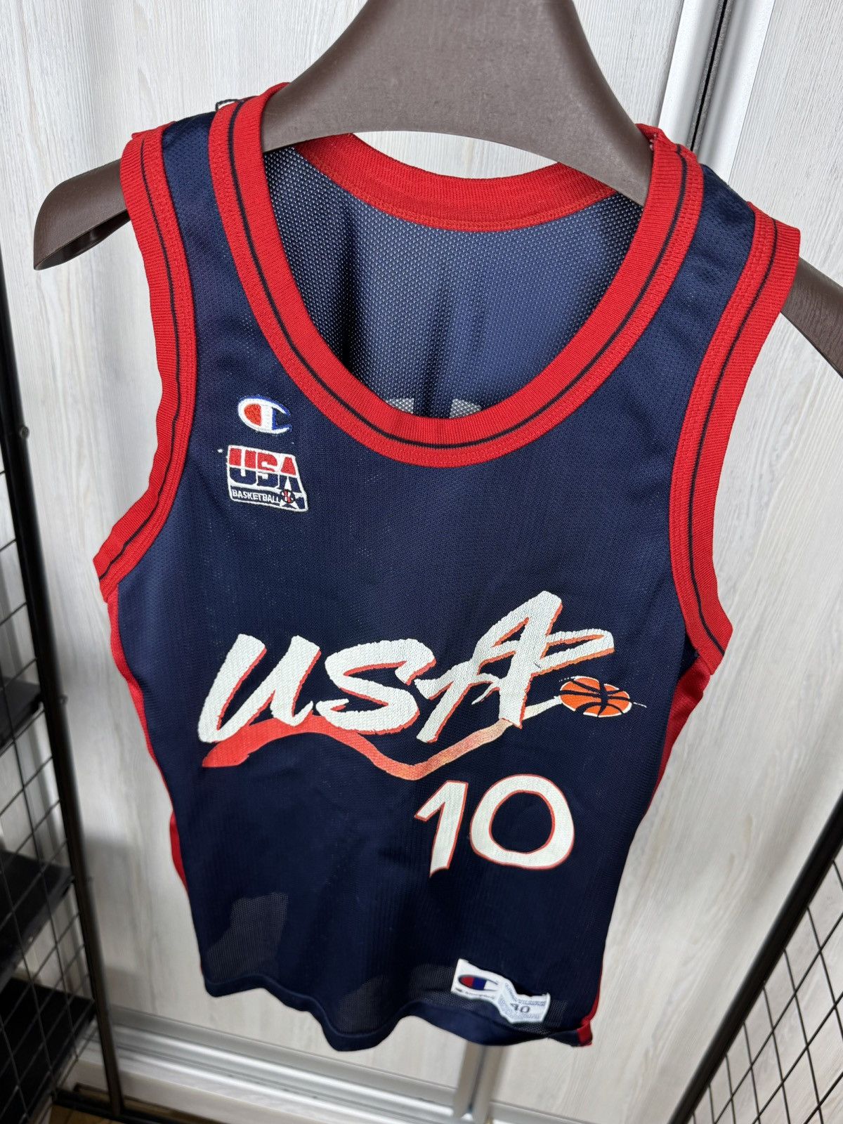 Champion Team USA 1996 Reggie Miller Champion NBA jersey size 40 Size US S / EU 44-46 / 1 - 9 Thumbnail
