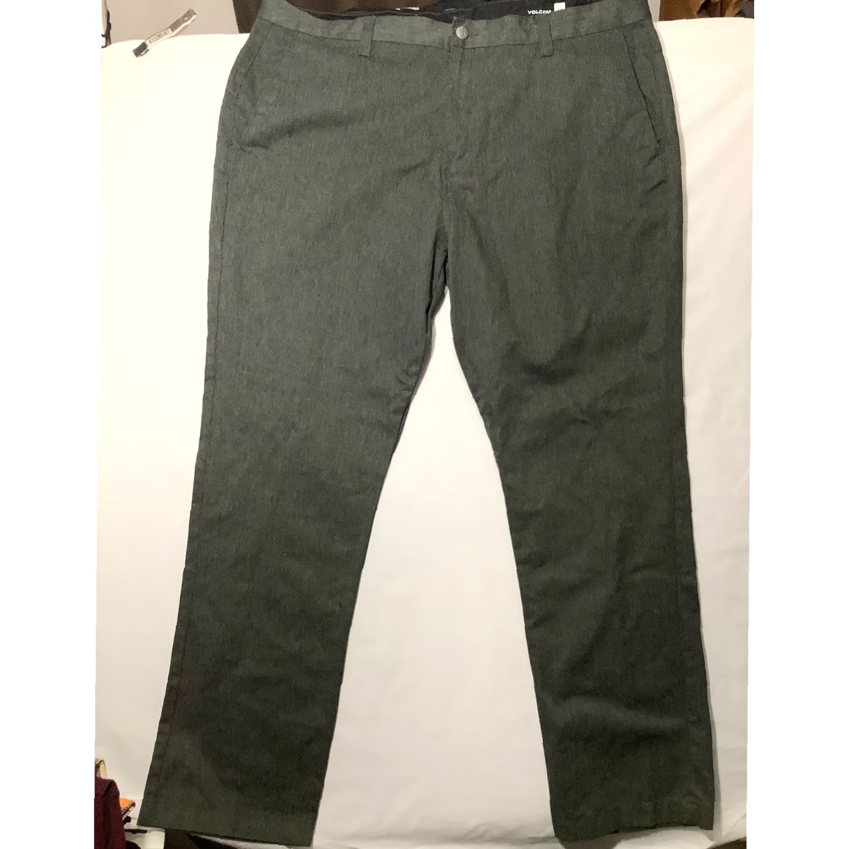 Volcom Volcom Mens Pants Size 40 Gray Chinos Straight Leg Casual Workwear Size US 40 / EU 56 - 2 Thumbnail