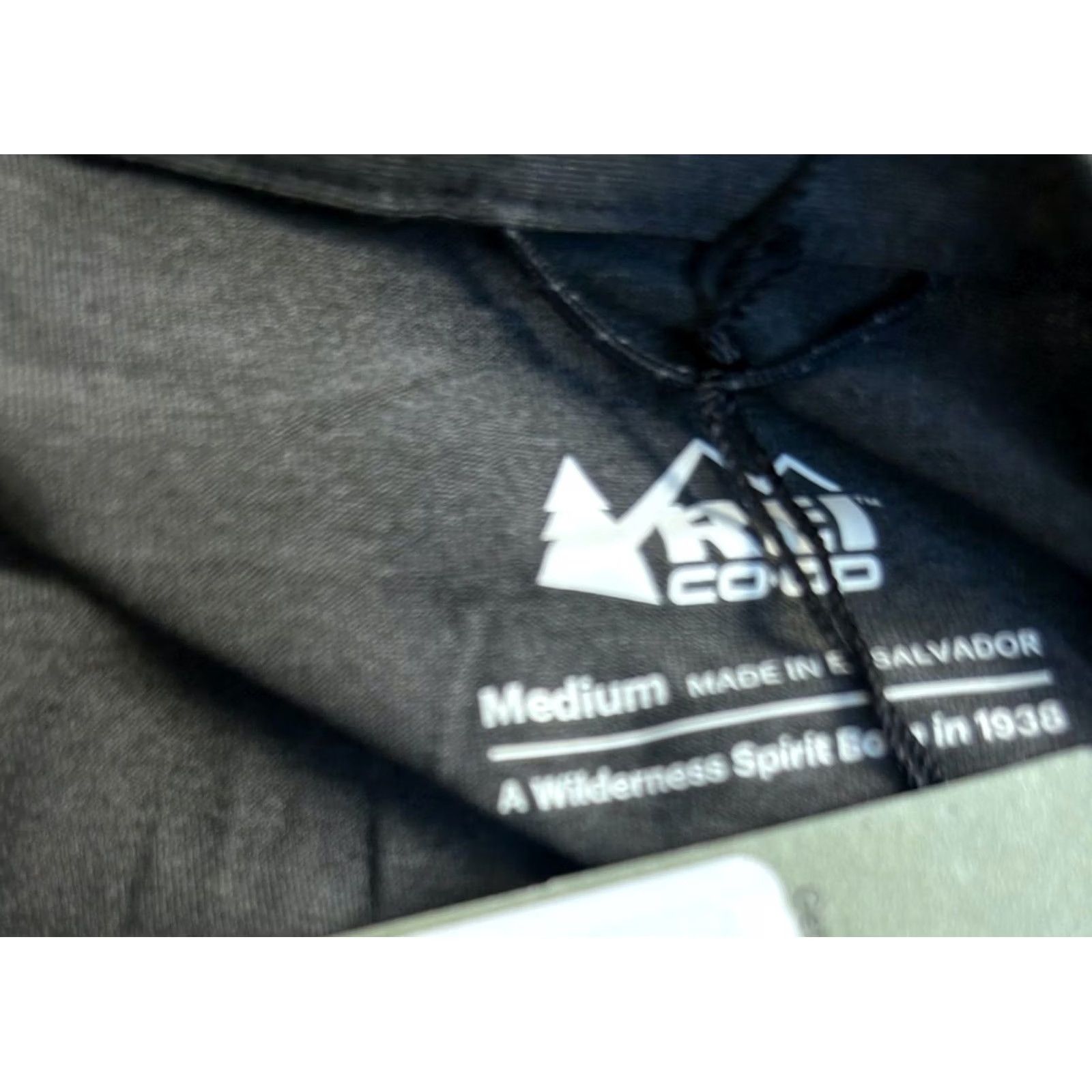 Vintage REI Co-Op Mens Sahara Long-Sleeve Hike T-Shirt Medium Black Heather Stretch New Size US M / EU 48-50 / 2 - 3 Thumbnail