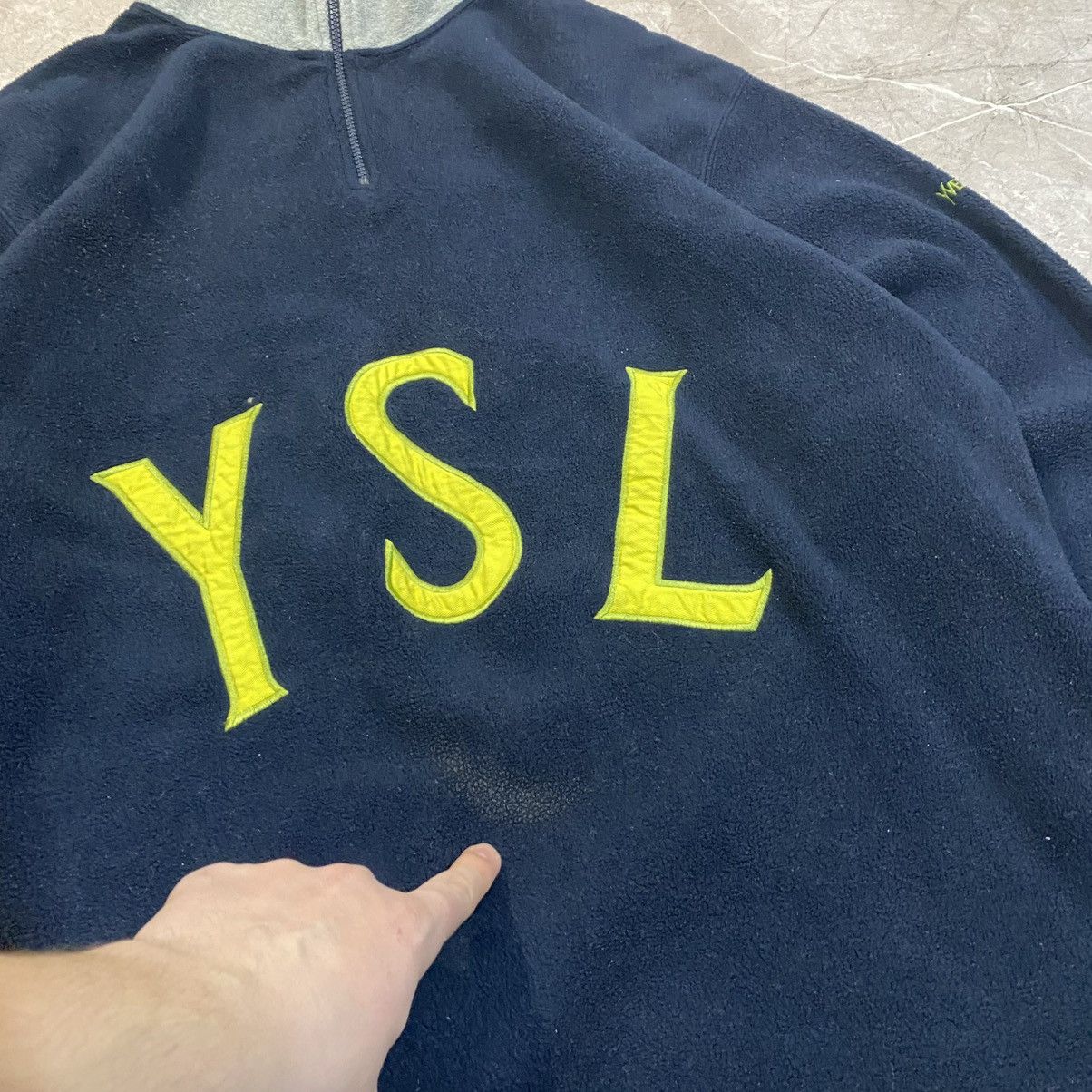 Yves Saint Laurent RARE ! VINTAGE YVES SAINT LAURENT YSL BIG LOGO FLEECE 00s Size US XL / EU 56 / 4 - 5 Thumbnail