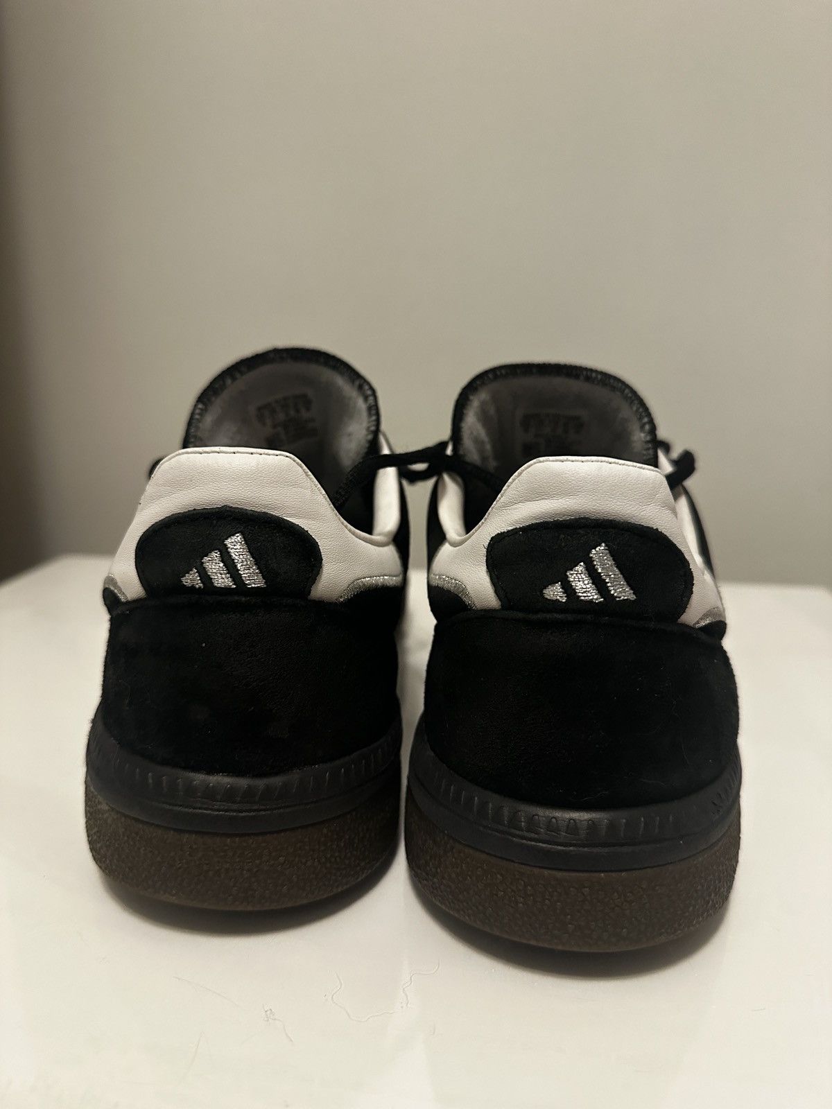Adidas Adidas HB Spezial Black shoes Size US 10 / EU 43 - 2 Thumbnail