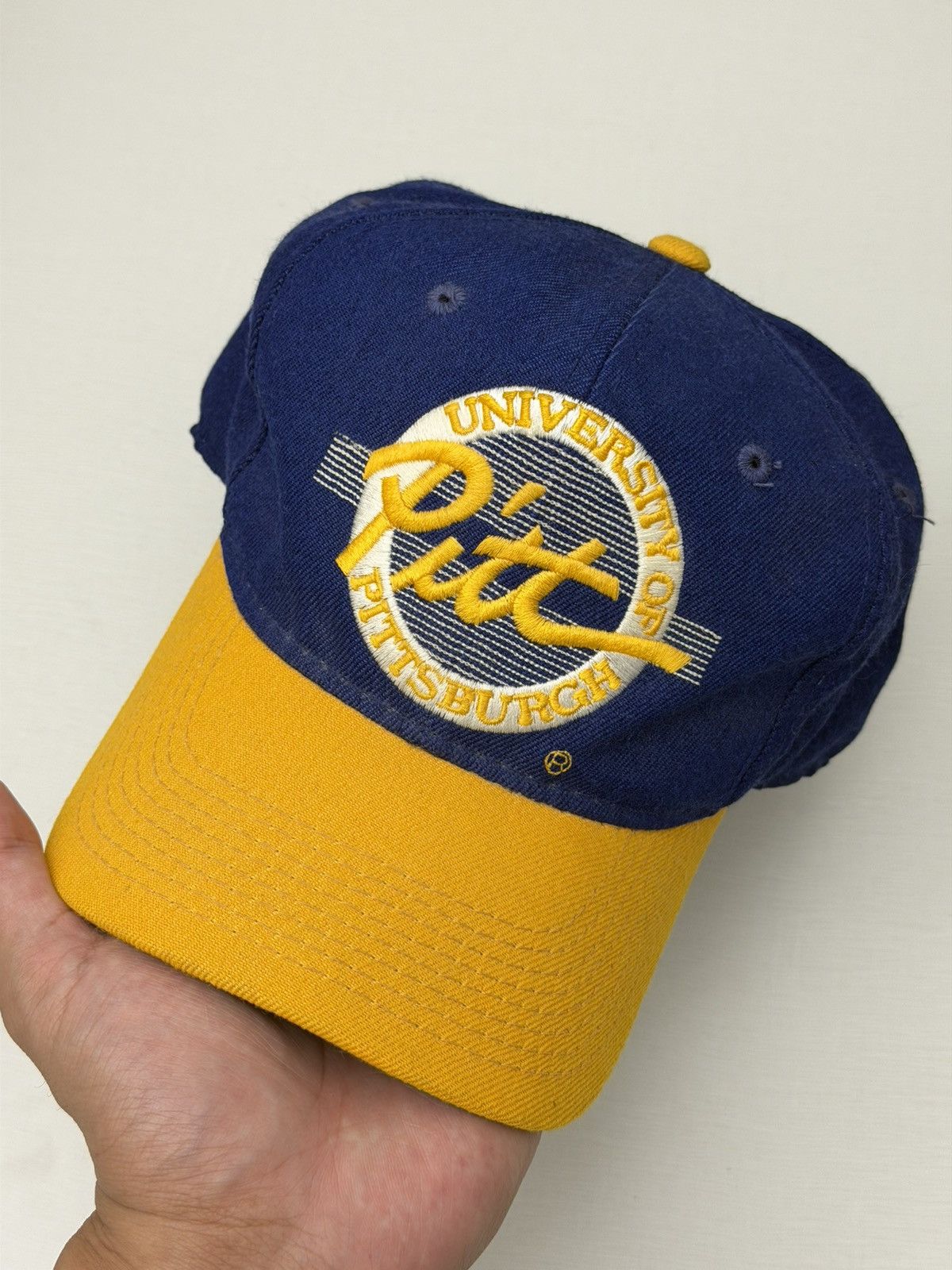 The Game Vintage 90s Pitt Panthers Round Logo The Game Fitted 7 1/4 Size ONE SIZE - 2 Thumbnail