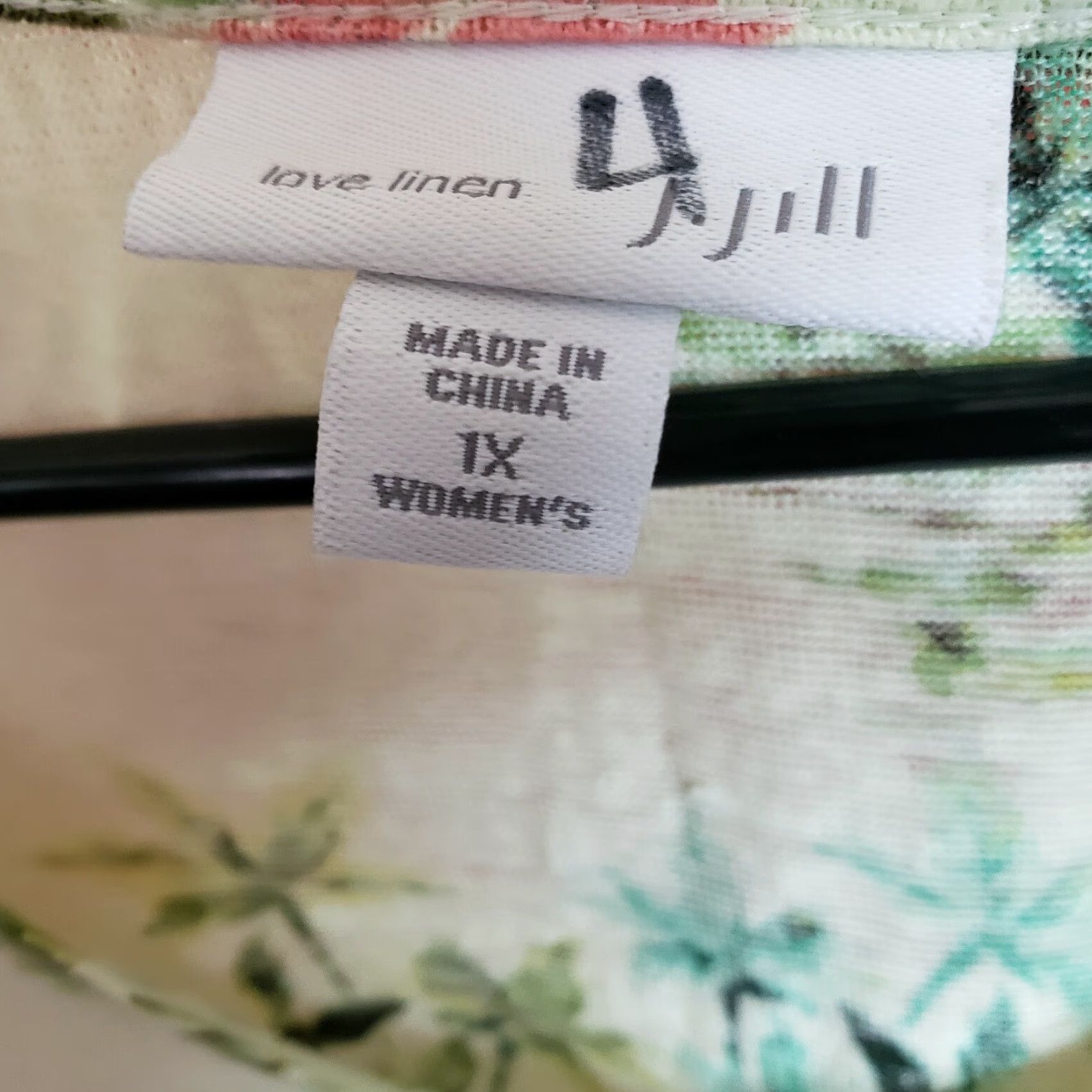 J. Jill J Jill Love Linen Womens Tee 1X Short Sleeve Green Floral T-Shirt Shirt Ladies Womens 1X Green Floral Linen Shirt Size 40" / US 18 - 4 Thumbnail