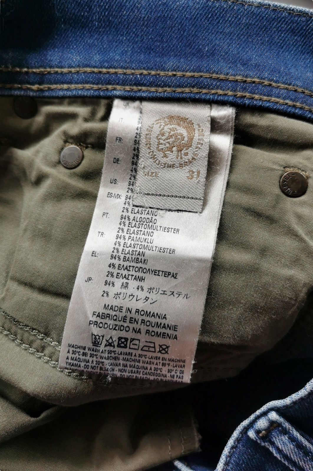 Diesel Diesel Tepphar D-Carrot Slim Tapered Distressed Jeans W32 Size US 32 / EU 48 - 8 Thumbnail
