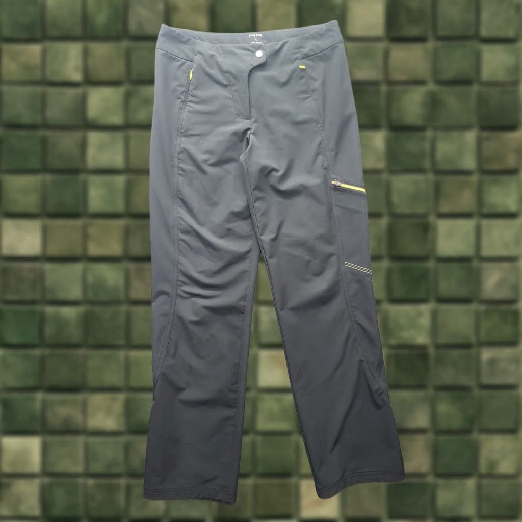Vintage Title Nine Genie Womens Cargo Hiking Pants Regular 4x32 Black Twill Pocket Stretch Outdoor Workwear Size 27" / US 4 / IT 40 - 1 Thumbnail