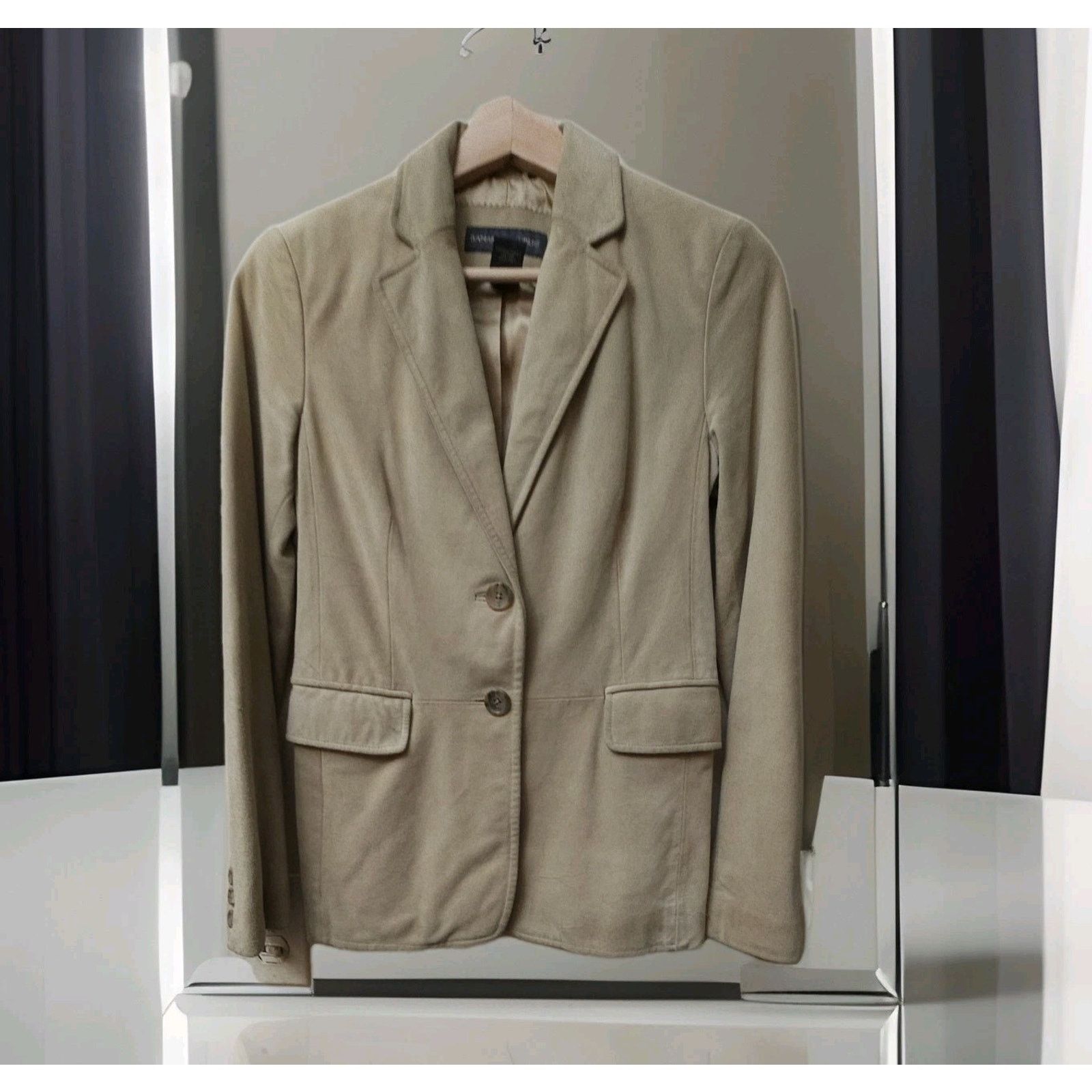 Banana Republic Banana Republic 100% Suede Genuine Leather Blazer Jacket 0 Size XS / US 0-2 / IT 36-38 - 1 Thumbnail