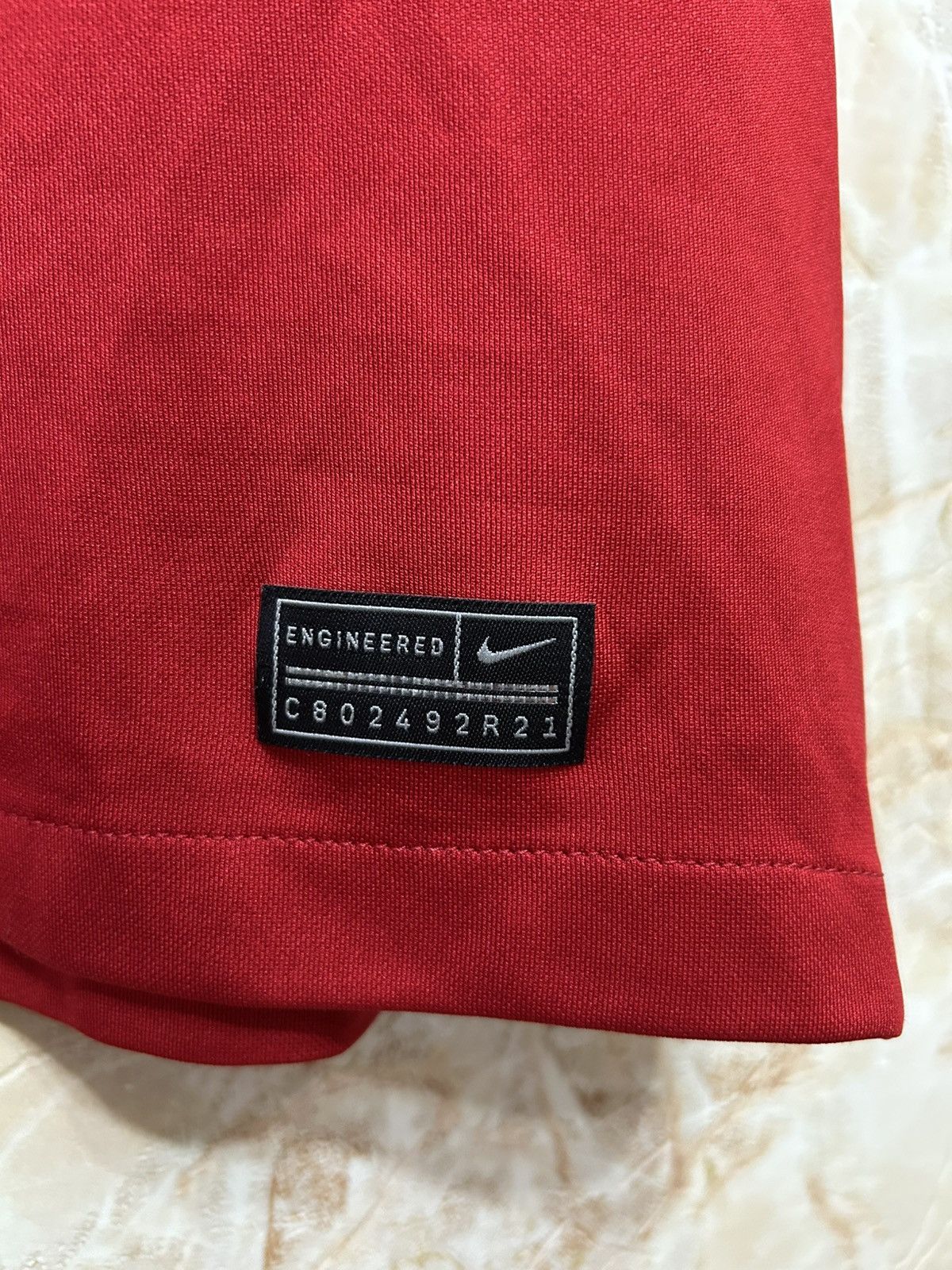 Nike Liverpool 2020/2021 Nike Home Football Soccer Jersey Size M Size US M / EU 48-50 / 2 - 5 Thumbnail