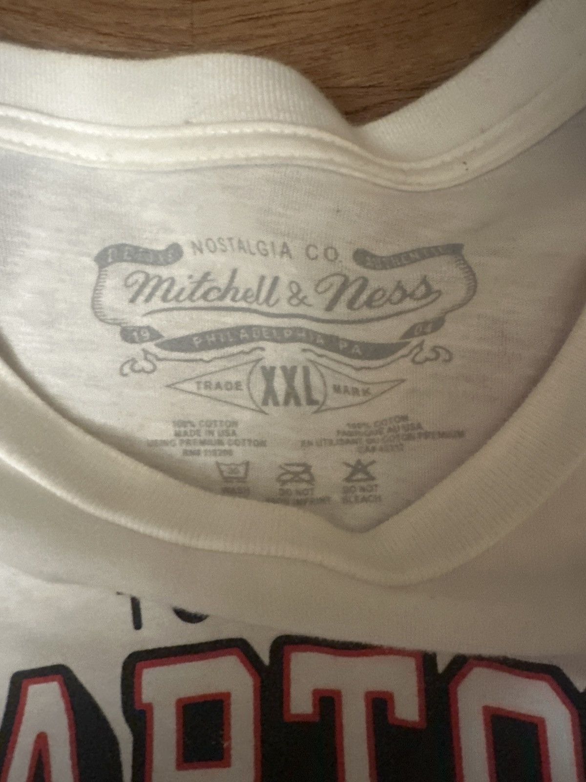 Mitchell & Ness Toronto Raptors Mitchell & Ness T Shirt Size US XXL / EU 58 / 5 - 2 Thumbnail