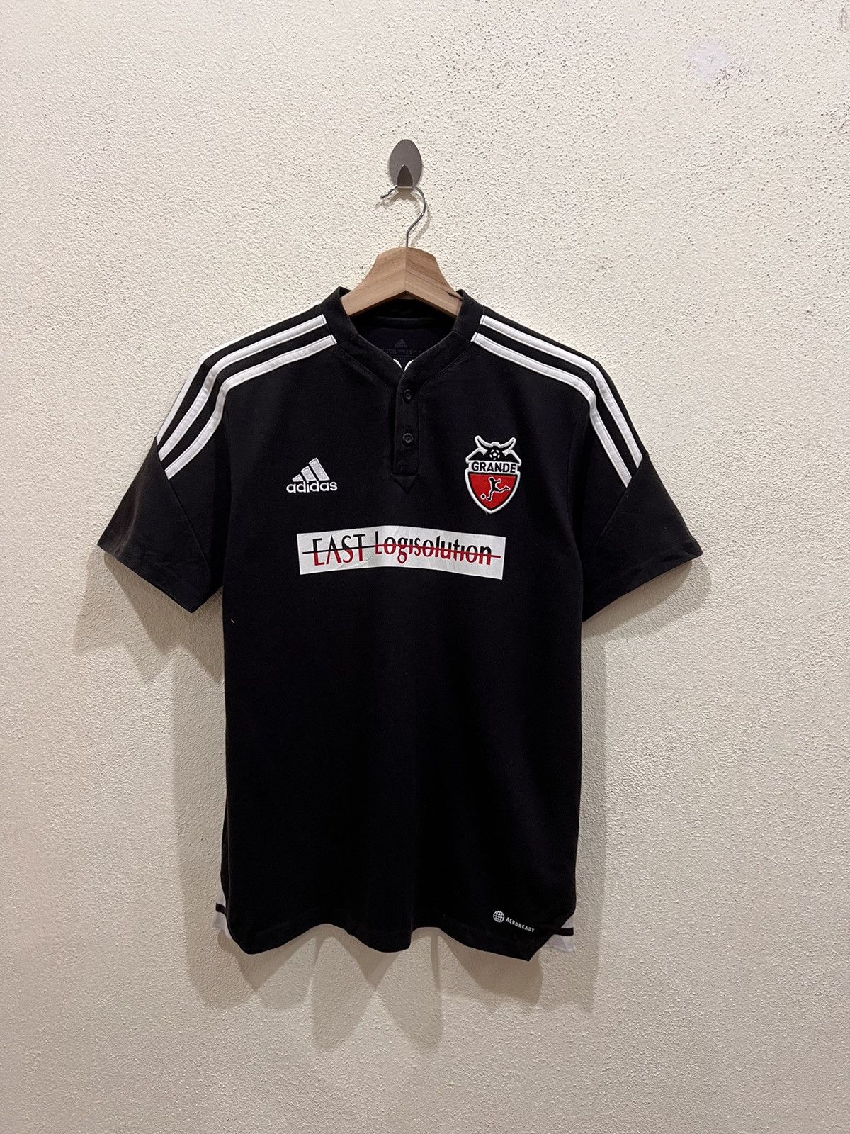 Adidas Adidas Small Logo Shirt Size US M / EU 48-50 / 2 - 2 Thumbnail