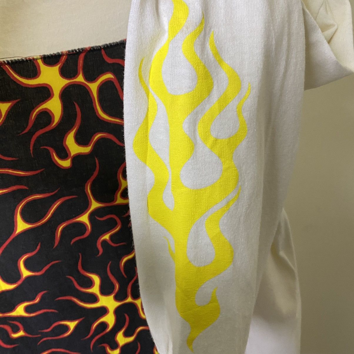 Japanese Brand × West Coast Choppers Gravy Source Crazy Flaming Detailing LS T Shirt Size US M / EU 48-50 / 2 - 5 Thumbnail