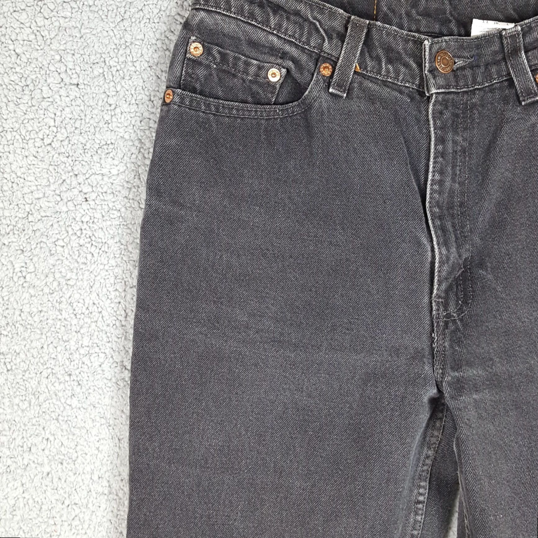 Levi's VINTAGE Levi's 512 Slim Fit Tapered Leg Jeans Women's Size 11 Jr Black Denim 90s Grunge Size 32" / US 10 / IT 46 - 3 Thumbnail