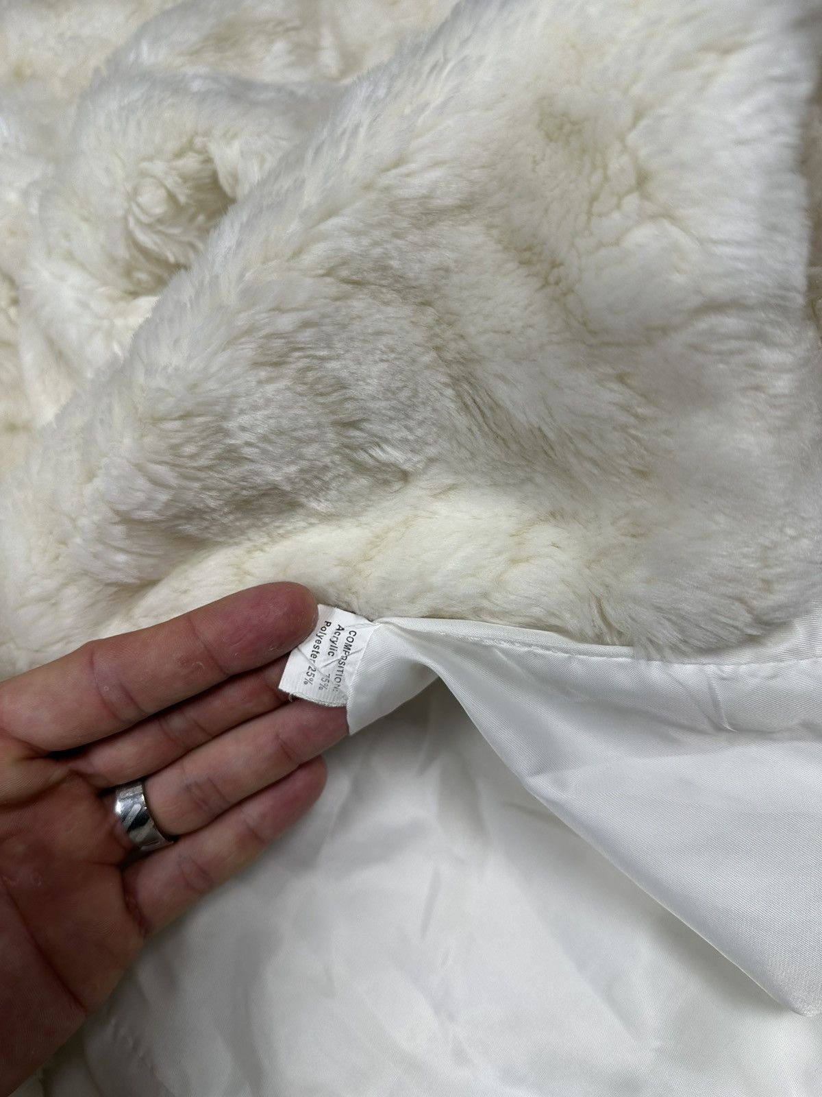 If Six Was Nine × Japanese Brand × Le Grande Bleu (L.G.B.) Vintage Y2K Faux Fur Beige Bomber Jacket Japanese Style Size US XS / EU 42 / 0 - 8 Thumbnail