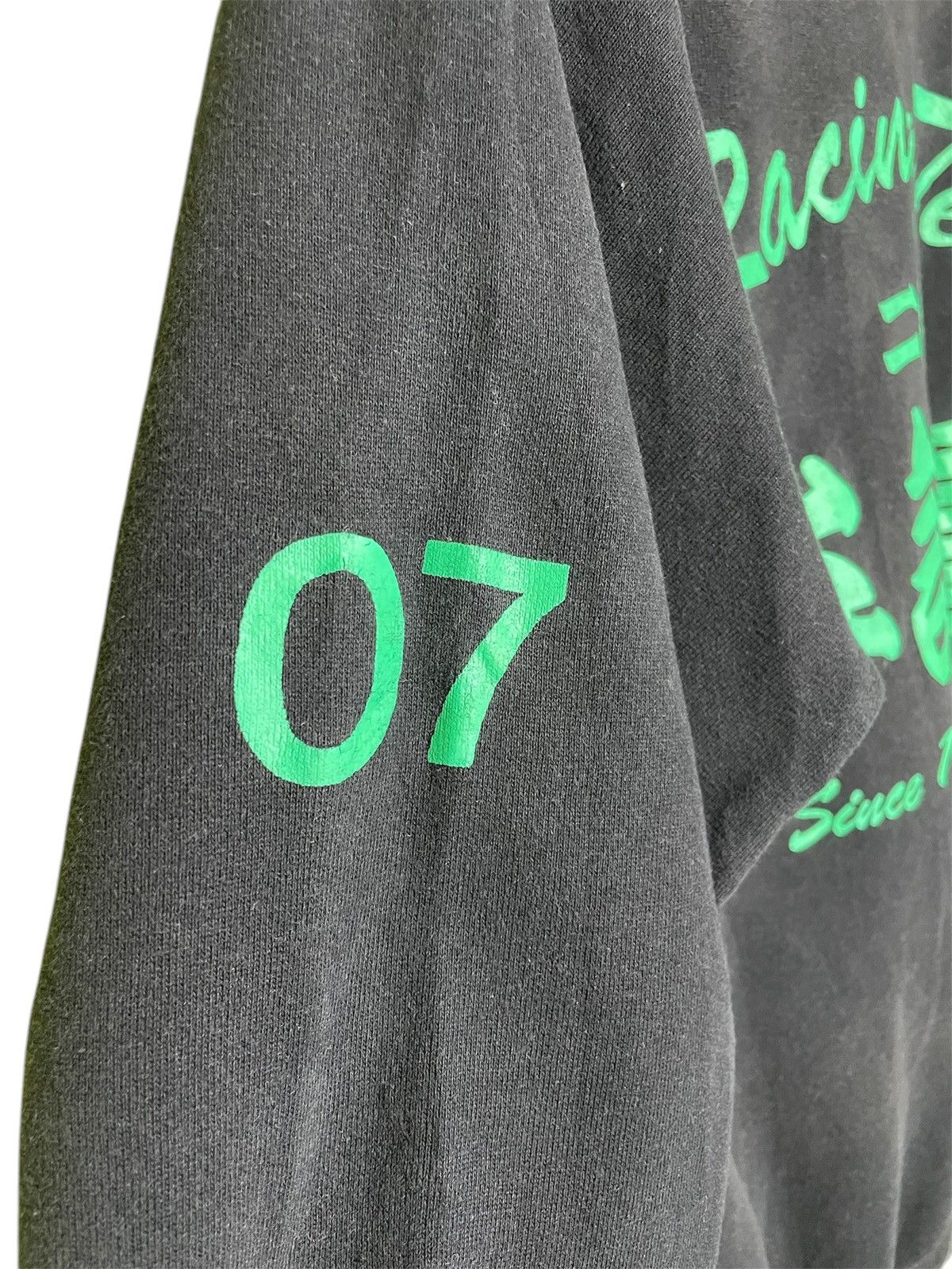 Other Racing team📣 big logo print crewneck sweatshirt Size US M / EU 48-50 / 2 - 8 Thumbnail