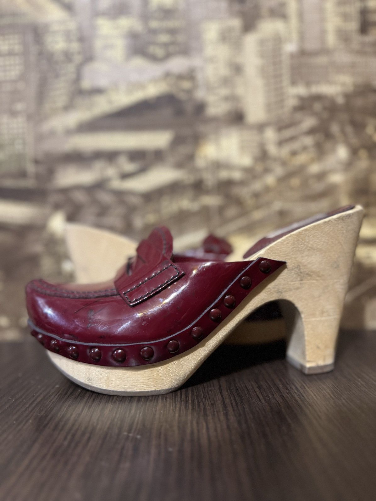Miu Miu Miu Miu Women's Clogs Size 37 1/2 Made in Italy Size US 7.5 / IT 37.5 - 3 Thumbnail
