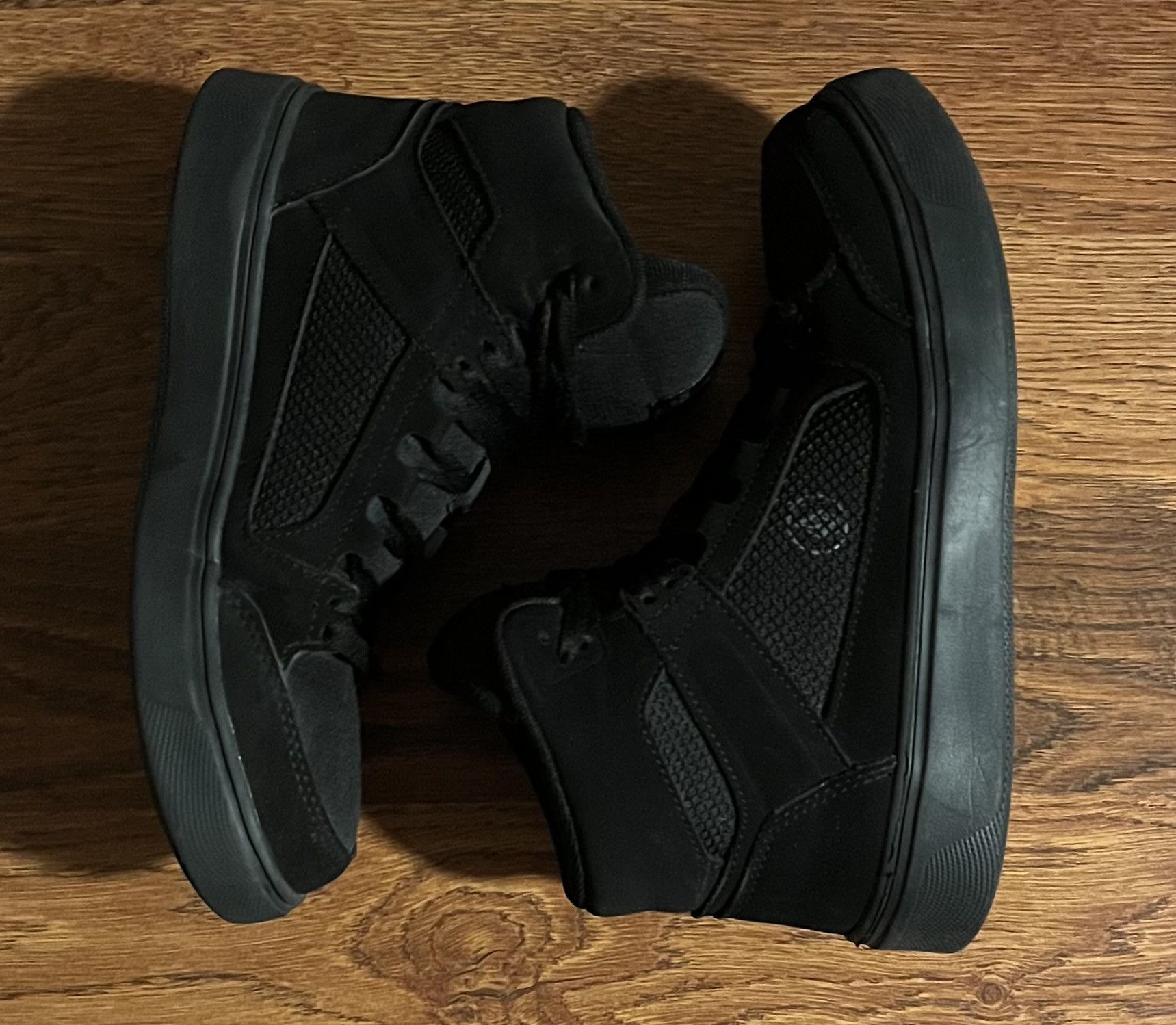 Volcom Volcom Leather High Top Work Skate Shoes Size US 6.5 / EU 39-40 - 2 Thumbnail