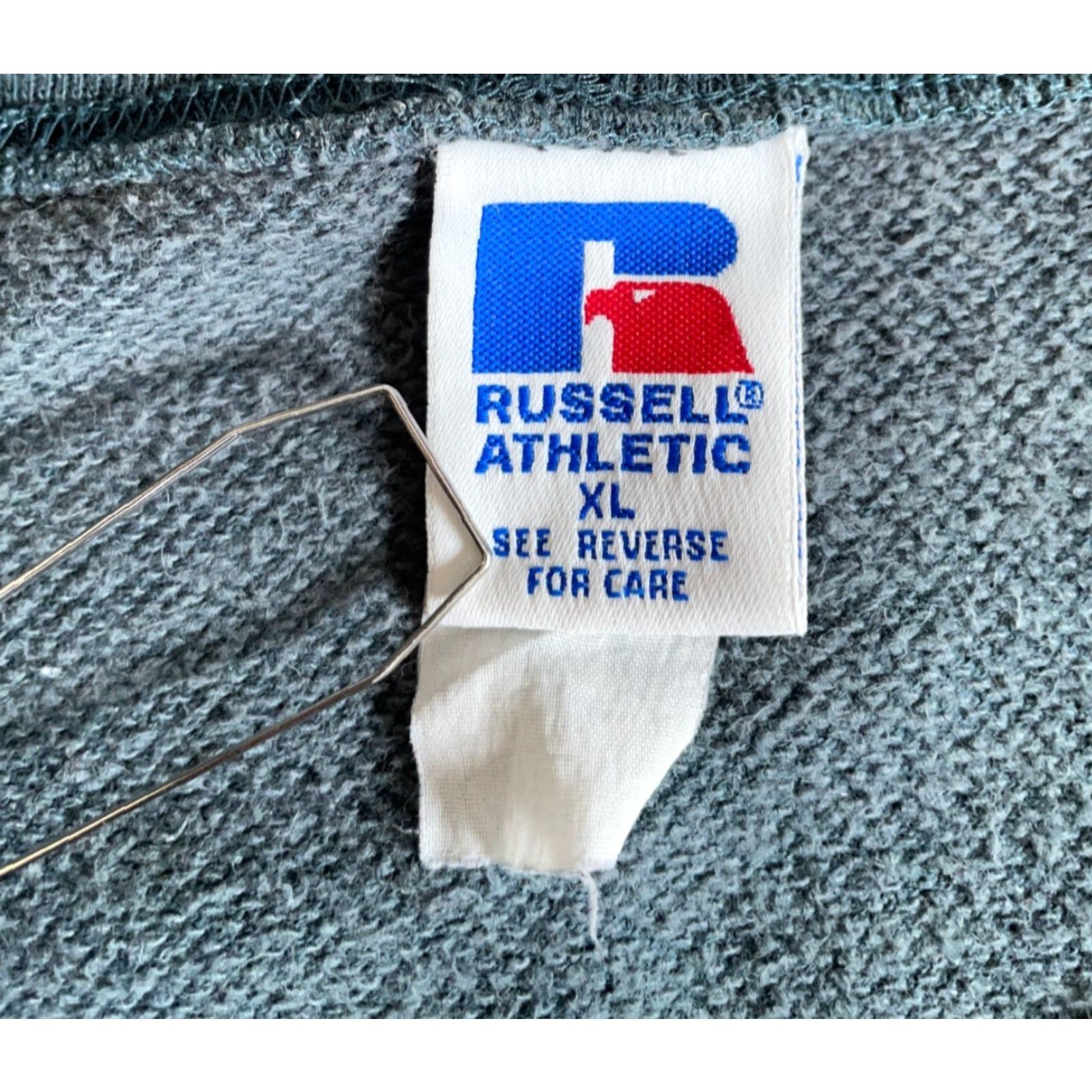 Russell Athletic VINTAGE Russell Athletic Sweatshirt Pullover Crew Neck Long Sleeve Solid Green Adult XL Men 90s Retro Size US XL / EU 56 / 4 - 3 Thumbnail