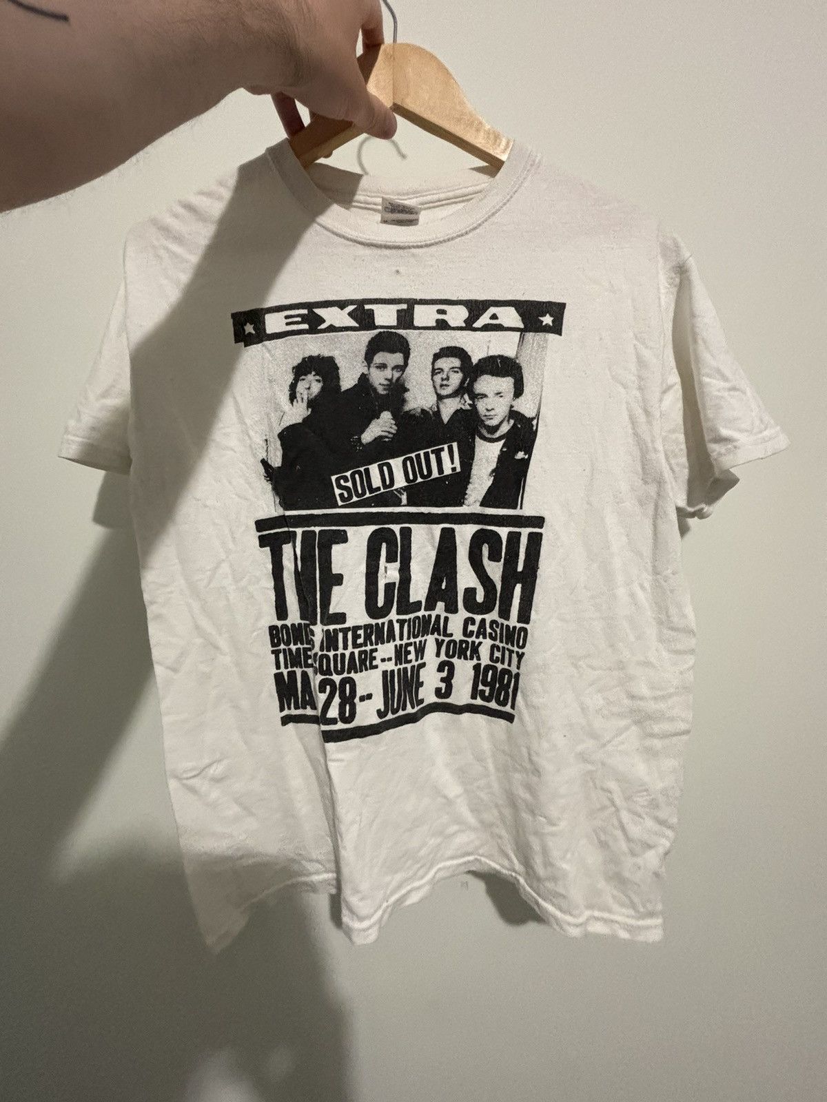 Vintage The Clash T-shirt Size US M / EU 48-50 / 2 - 2 Thumbnail
