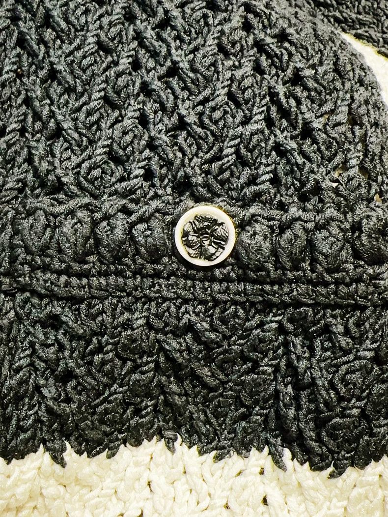 Chanel Chanel 22C early spring black and white hollow woven cardi Size XS / US 0-2 / IT 36-38 - 5 Thumbnail