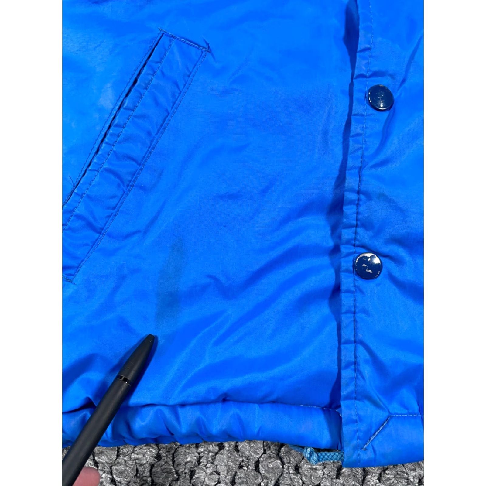 Champion VINTAGE Champion Jacket Coaches Blue Nylon Lined Sherpa Snap Button Mens Large USA Windbreaker 70s Retro Hipster Pockets Size US L / EU 52-54 / 3 - 7 Thumbnail