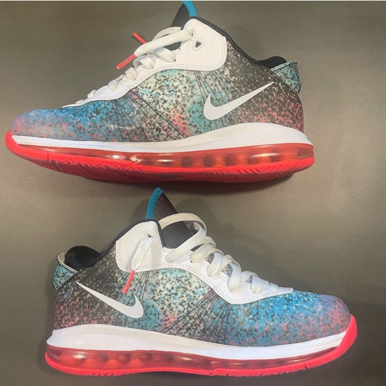 Nike Nike LeBron VIII V/2 Low Miami Night Size US 9 / EU 42 - 2 Thumbnail