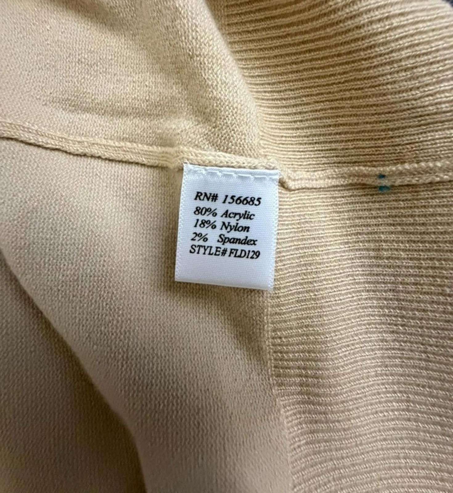 Other FIT APPAREL Cropped Cardigan in Beige (MEDIUM) Size M / US 6-8 / IT 42-44 - 6 Thumbnail