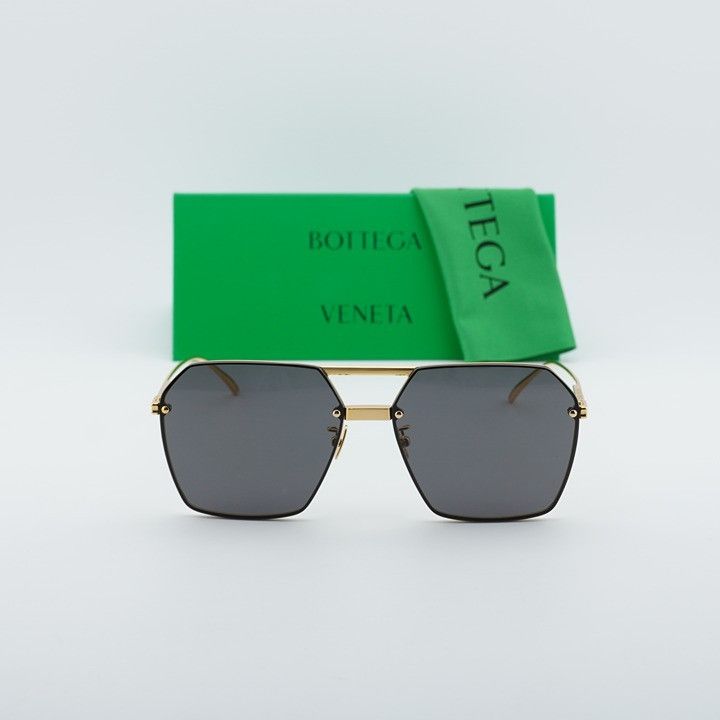 Bottega Veneta Bottega Veneta BV1045S 001 Sunglasses Gold Square Frame Size ONE SIZE - 9 Thumbnail