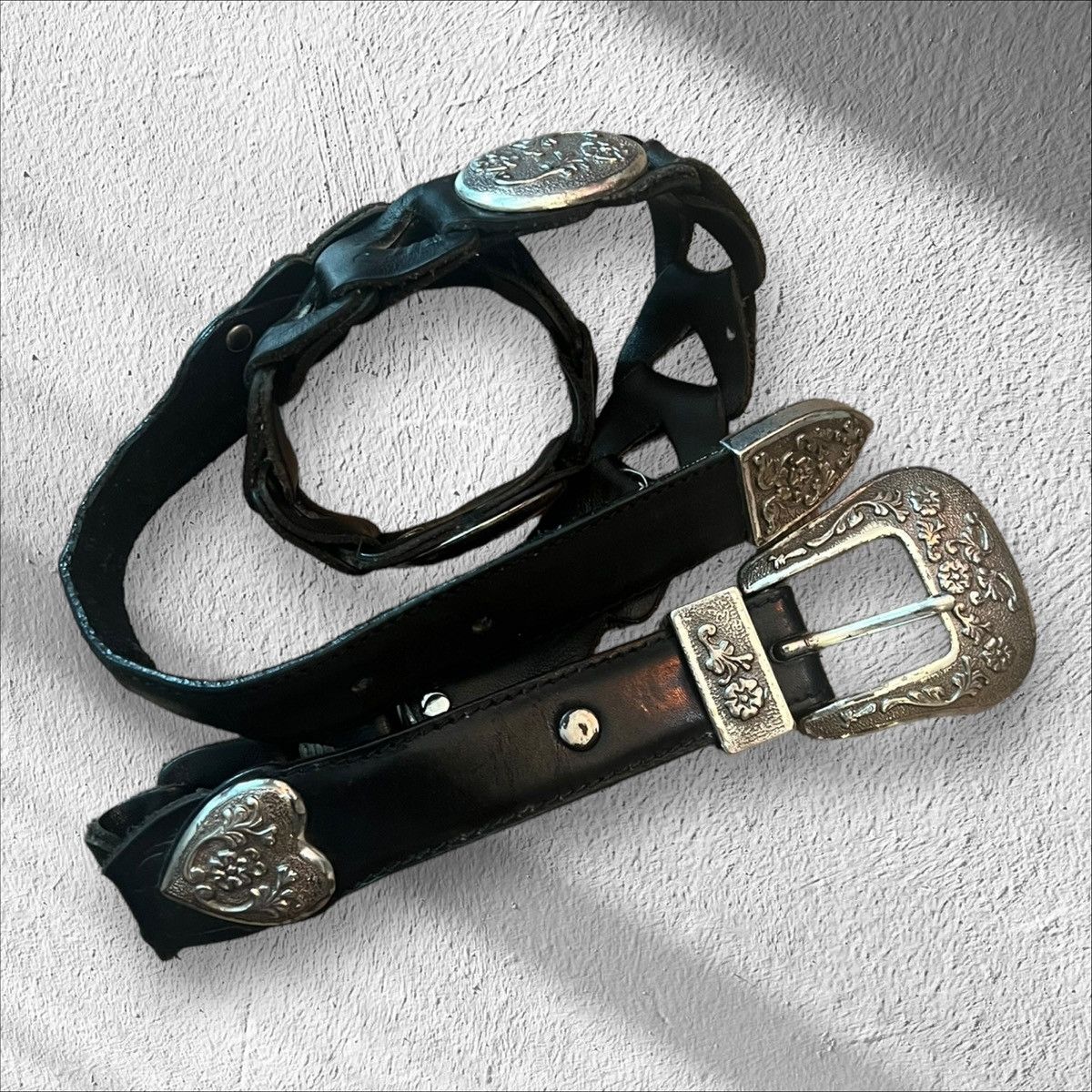 Vintage Vintage Resistol Ornate Metal Belt Floral Heart Design 27-31 Size ONE SIZE - 1 Thumbnail