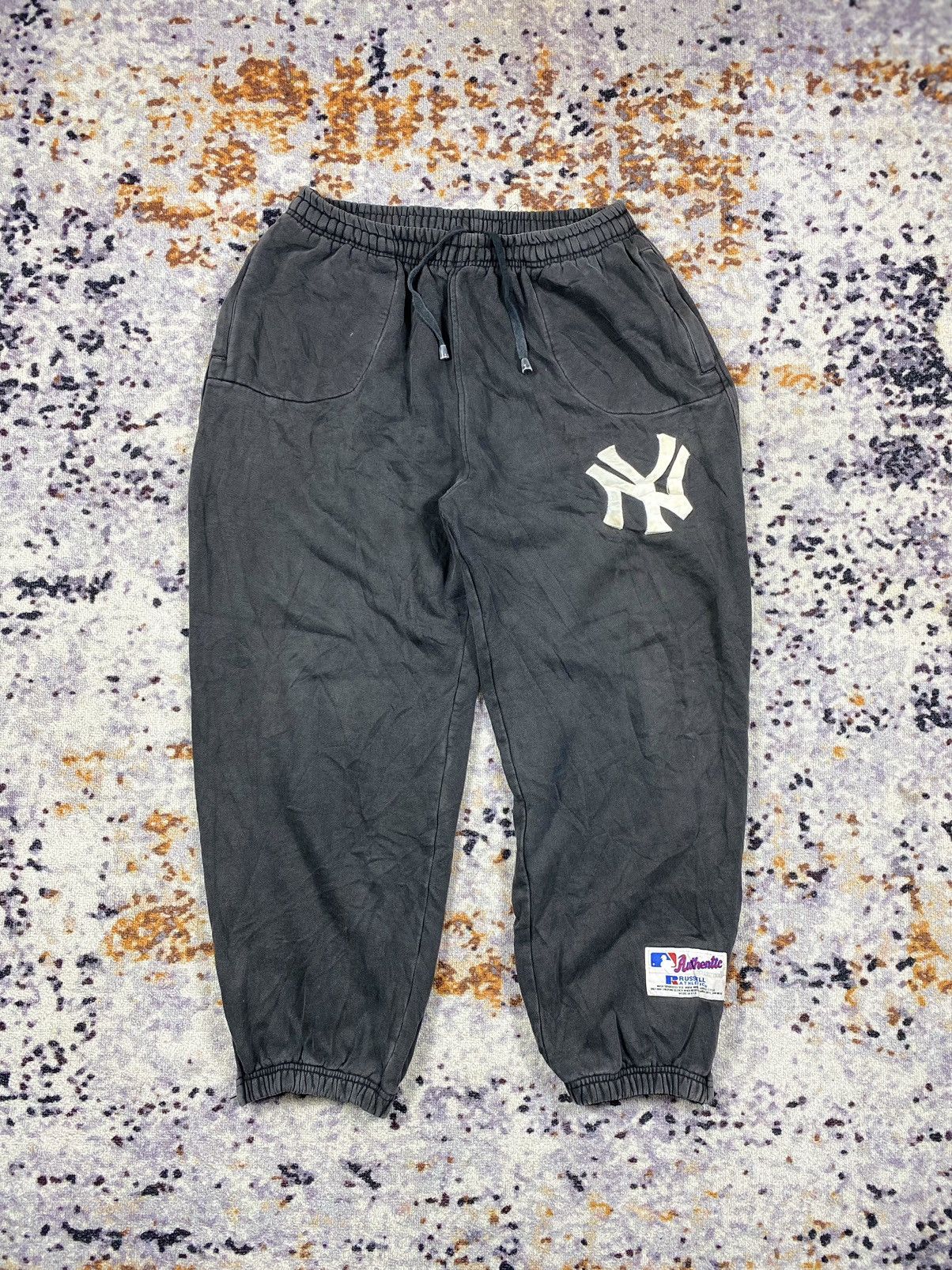 New York Yankees × Russell Athletic VTG Black Russell Athletic New York feded Jogger pants Baggy Size US 28 / EU 44 - 1 Thumbnail