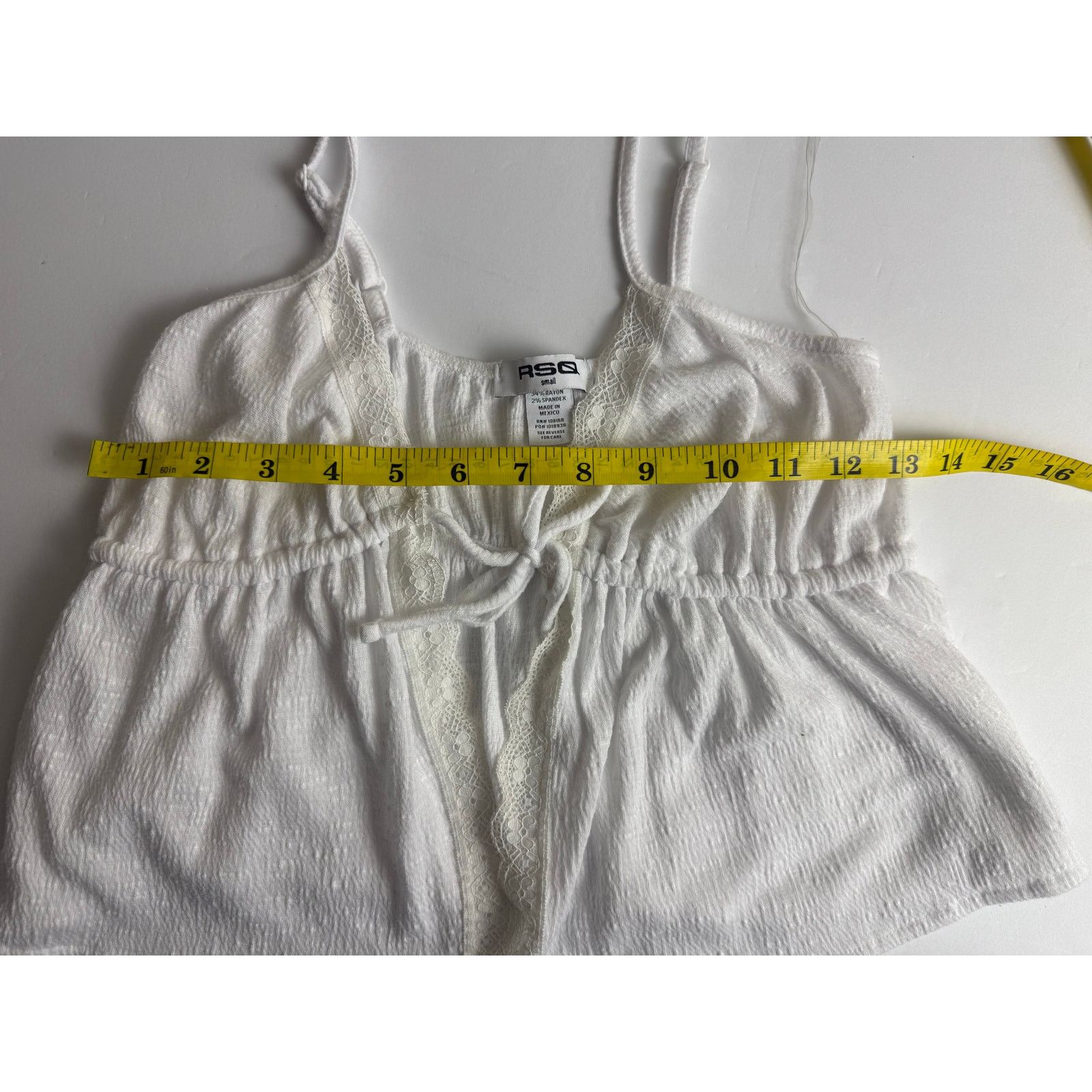 Rsq RSQ Womens white top , sleeveless size small made in Mexico Size S / US 4 / IT 40 - 4 Thumbnail