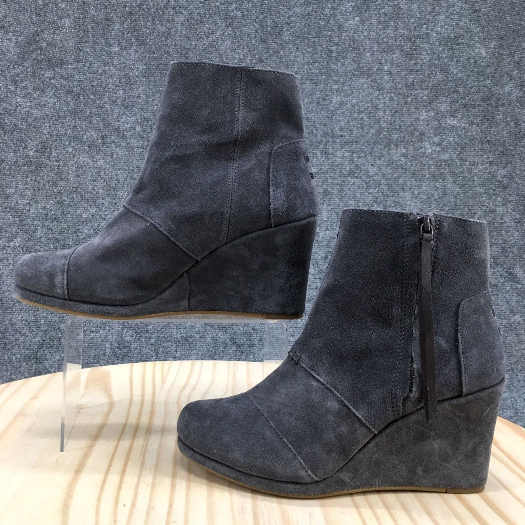 Toms Toms Boots Womens 10 Gray Desert Lace Up Wedge Ankle Bootie Suede Casual 300515 Size US 10 / IT 40 - 2 Thumbnail