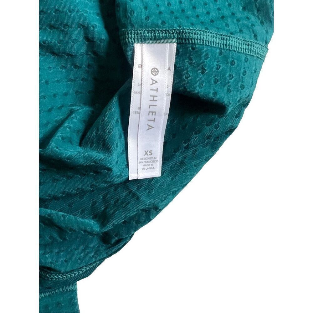 Athleta ATHLETA TEAL CHI DOT MESH TRAIN TEE size XS Size XS / US 0-2 / IT 36-38 - 7 Thumbnail