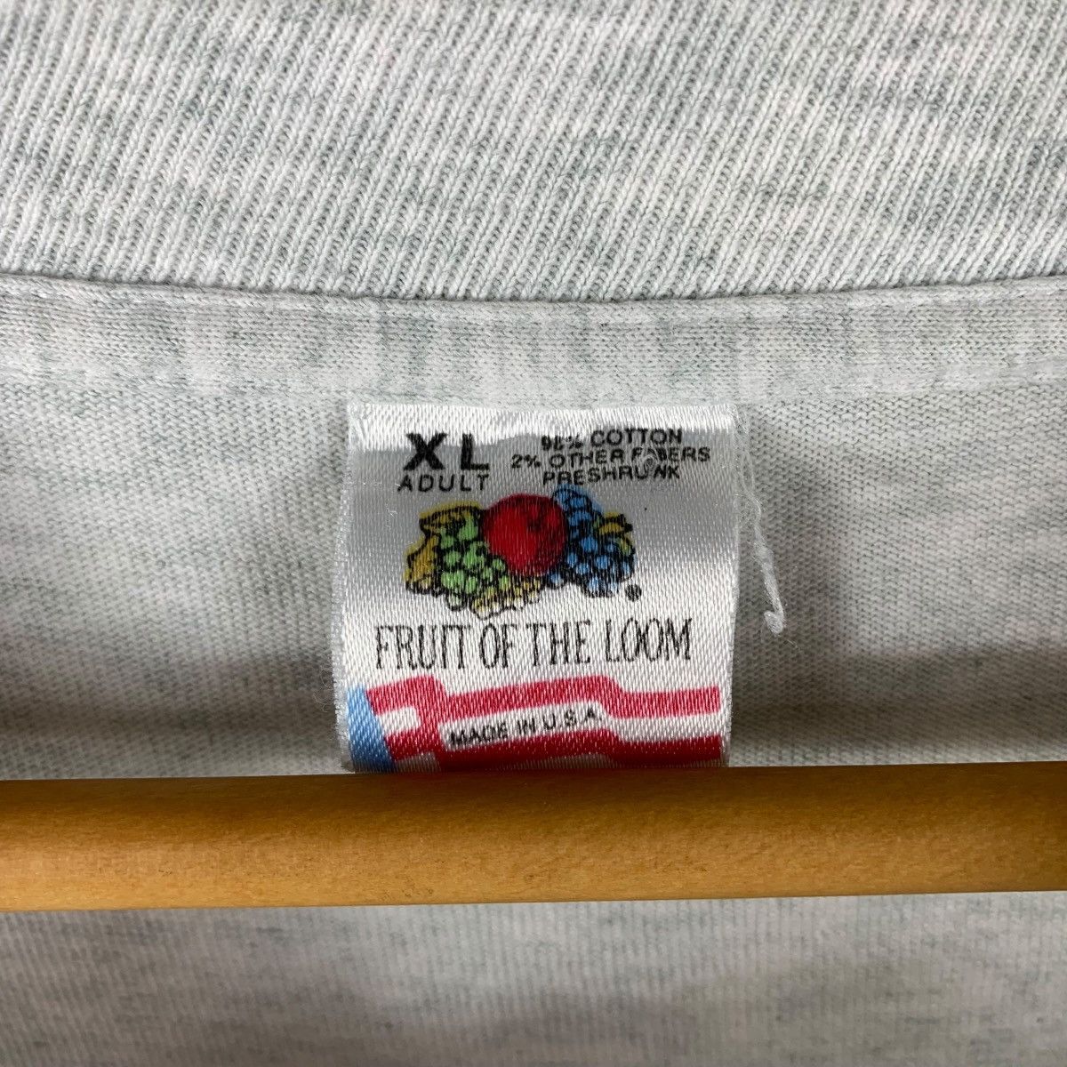 Fruit Of The Loom Vintage 90s SURFERS big print spellout surfing tee Size US XL / EU 56 / 4 - 3 Thumbnail