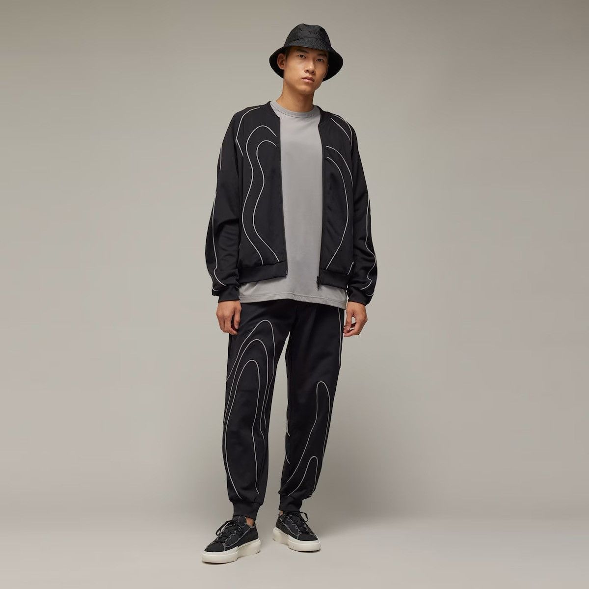 Y-3 Y-3 M Track Top (Zip up sweater) - Size M - Brand New Size US M / EU 48-50 / 2 - 2 Thumbnail